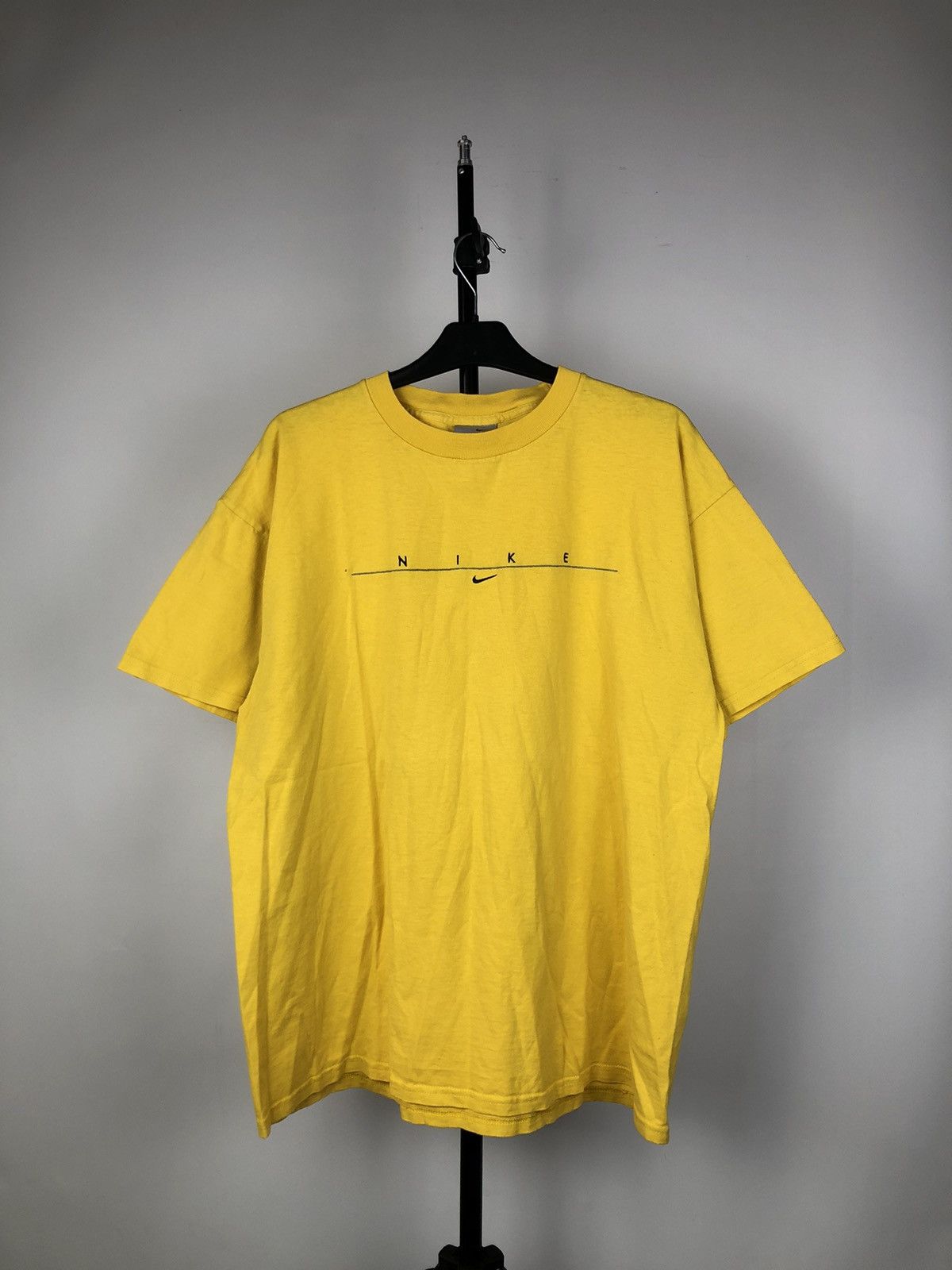 Nike VNTG NIKE 90s RARE CENTRAL LOGO Y2K SPORTSWEAR Size US XL / EU 56 / 4 - 1 Thumbnail