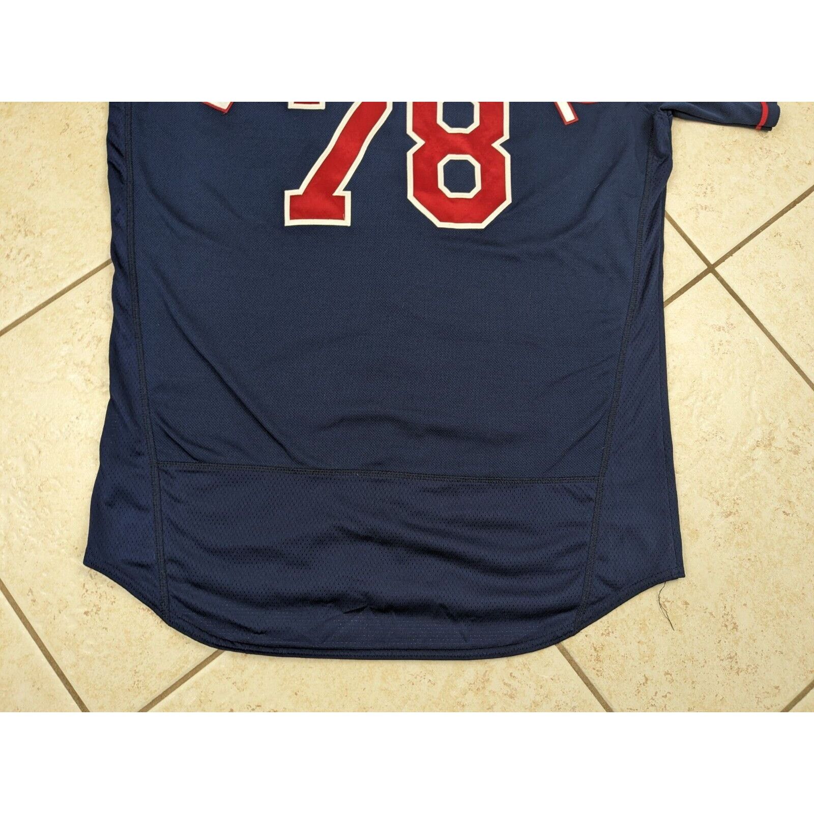 Majestic Minnesota Twins Stitched Jersey MLB Majestic Hernandez #78 Size US XXL / EU 58 / 5 - 8 Thumbnail