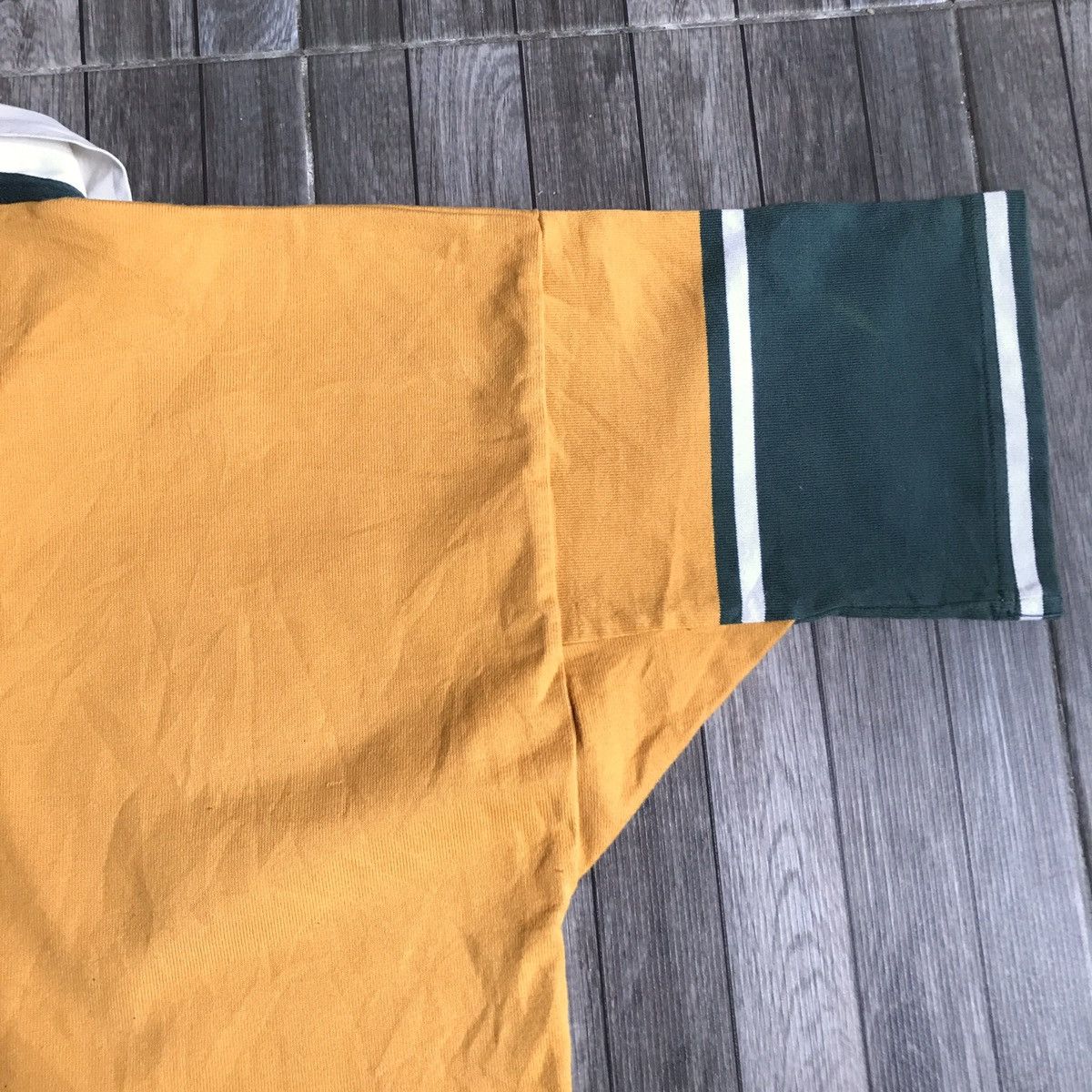Canterbury of New Zealand × Vintage 2003 AUSTRALIA WALLABIES canterbury jersey Size US M / EU 48-50 / 2 - 9 Thumbnail