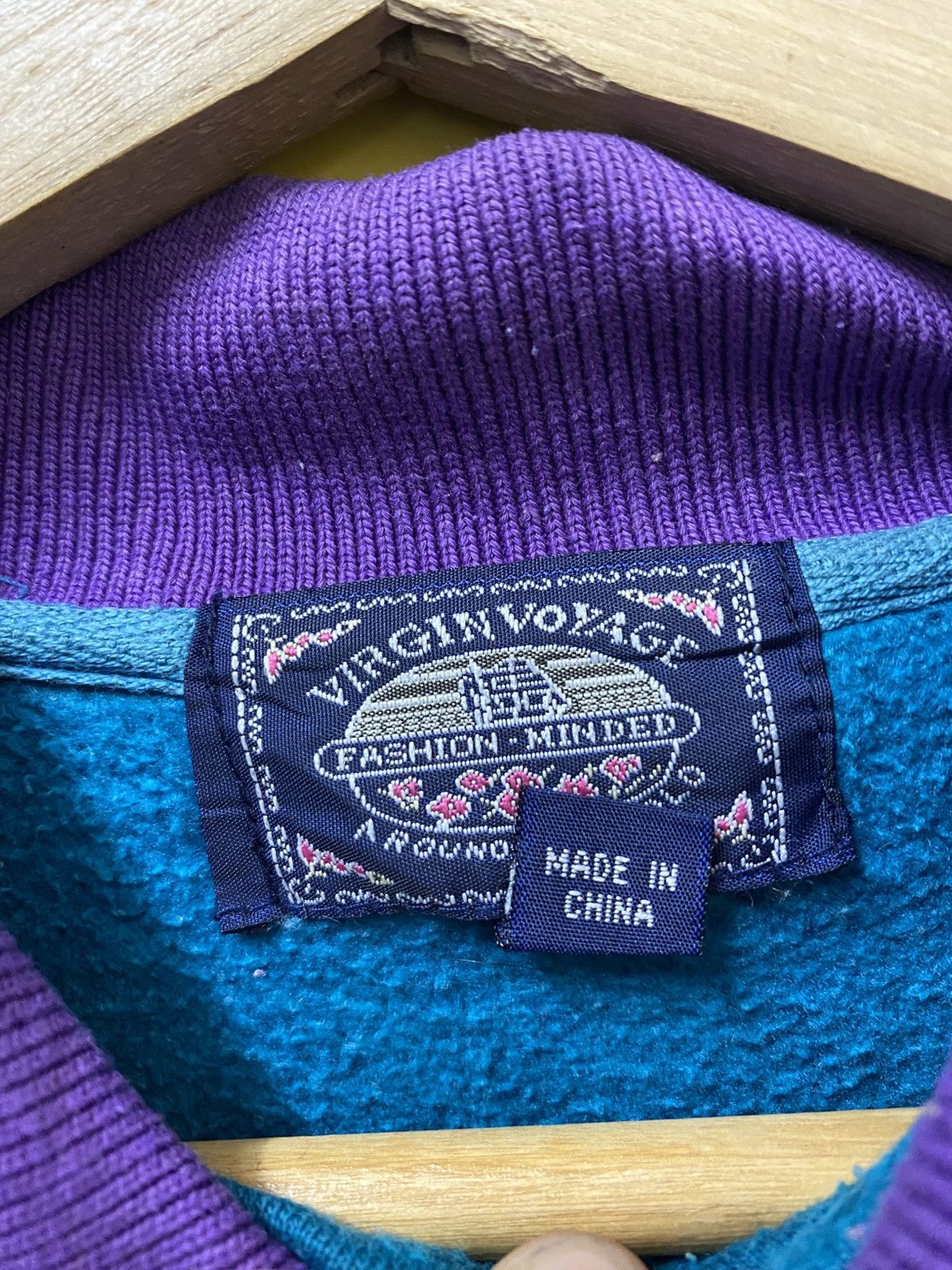 Other Vintage Virgin Voyage Sweatshirt Colar Shirt Size US L / EU 52-54 / 3 - 6 Thumbnail