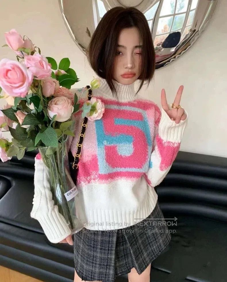 Chanel Chanel 22N Ski Series Pink Cashmere No. 5 Turtleneck Sweat Size XXS / US 00 / IT 34 - 2 Thumbnail