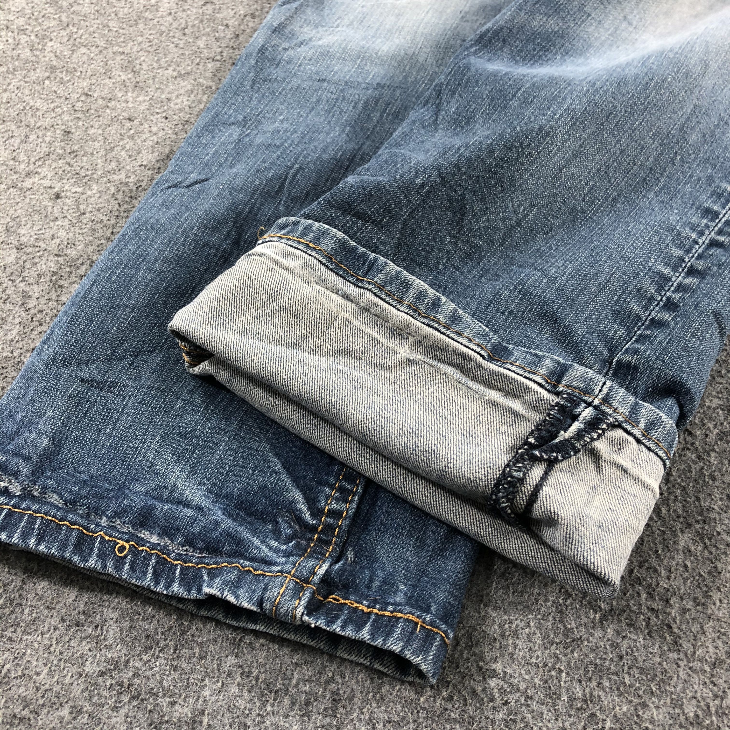 Levi's Vintage Blue Wash Levis Jeans-J2671 Size US 32 / EU 48 - 7 Thumbnail