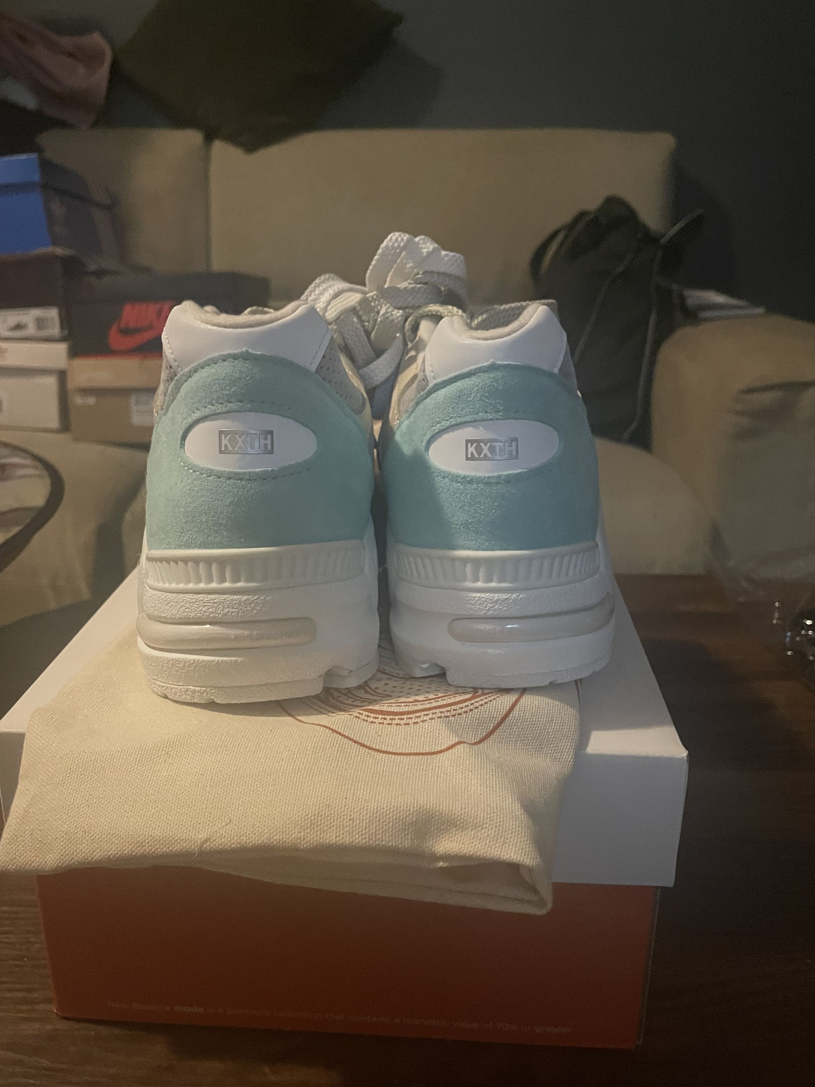 Kith × New Balance New Balance Kith x 990v2 Made in USA Cyclades size 12 Size US 12 / EU 45 - 5 Thumbnail