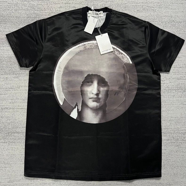 Givenchy Givenchy Dark mother silk short sleeve Size US XS / EU 42 / 0 - 1 Thumbnail