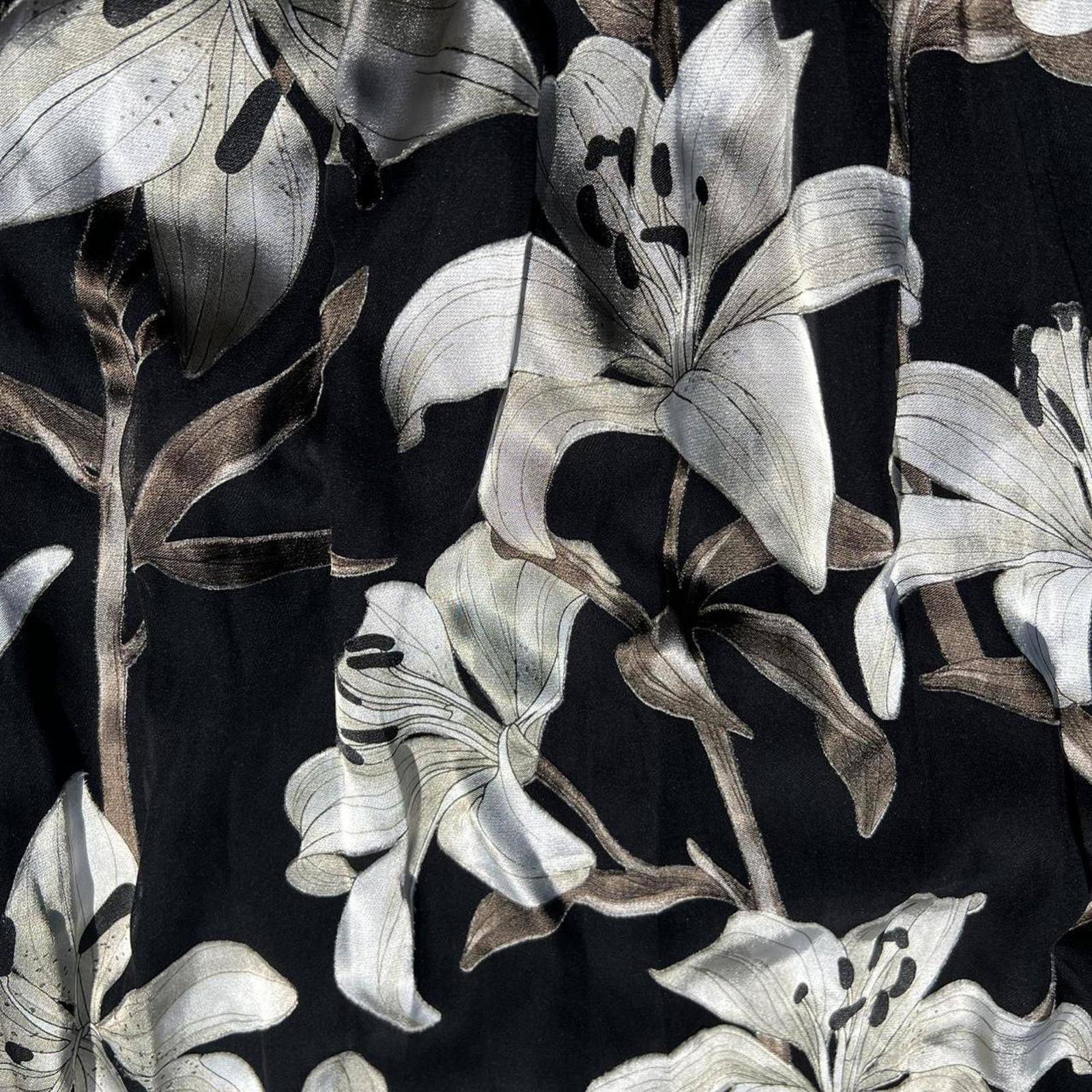 Alice + Olivia Alice + Olivia Silk Blend Ardelia Floral Off Shoulder Blouse Size XS / US 0-2 / IT 36-38 - 4 Thumbnail