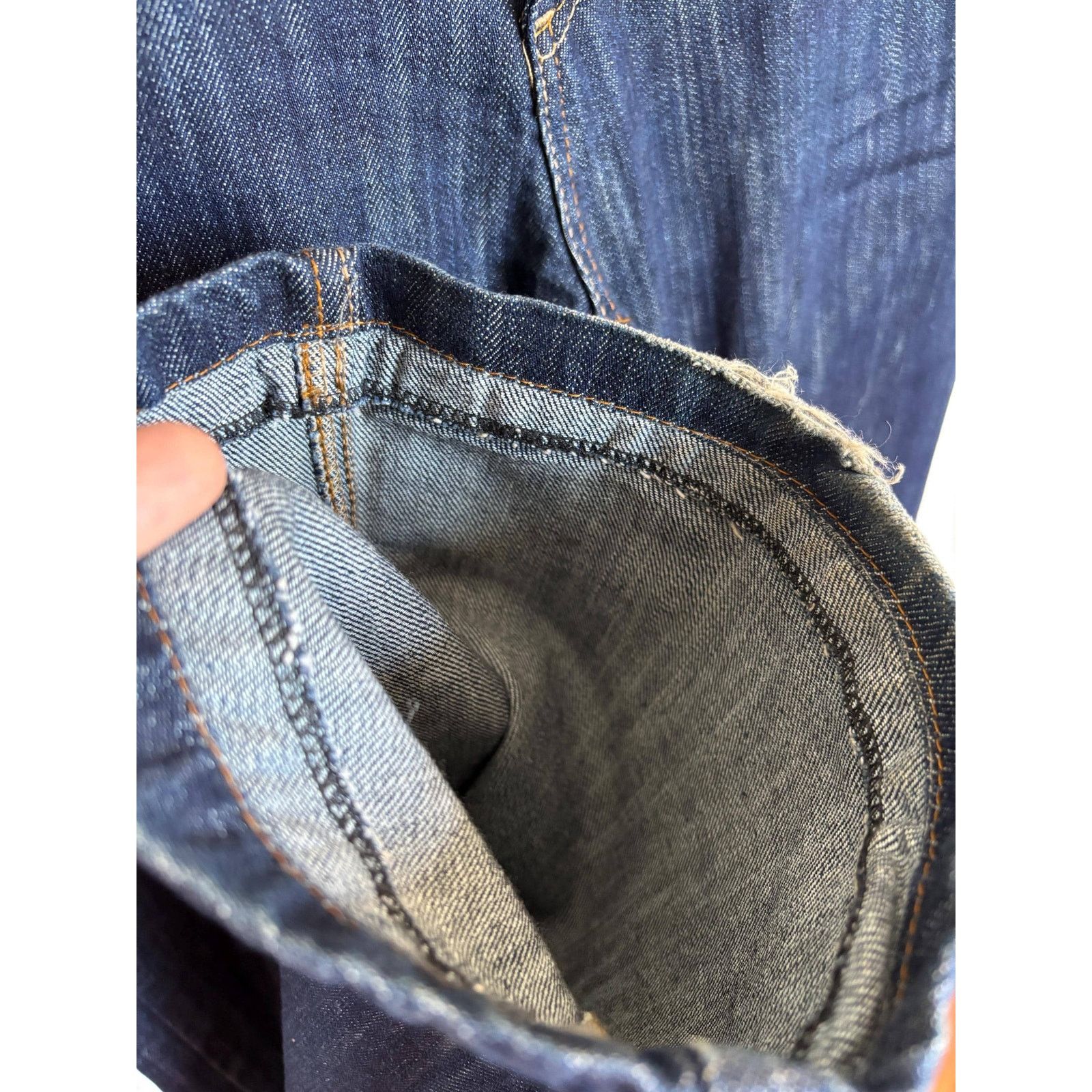 Diesel Vintage Diesel Jeans W28 Italy Dark Wash Straight Raw Hem Size US 28 / EU 44 - 10 Thumbnail