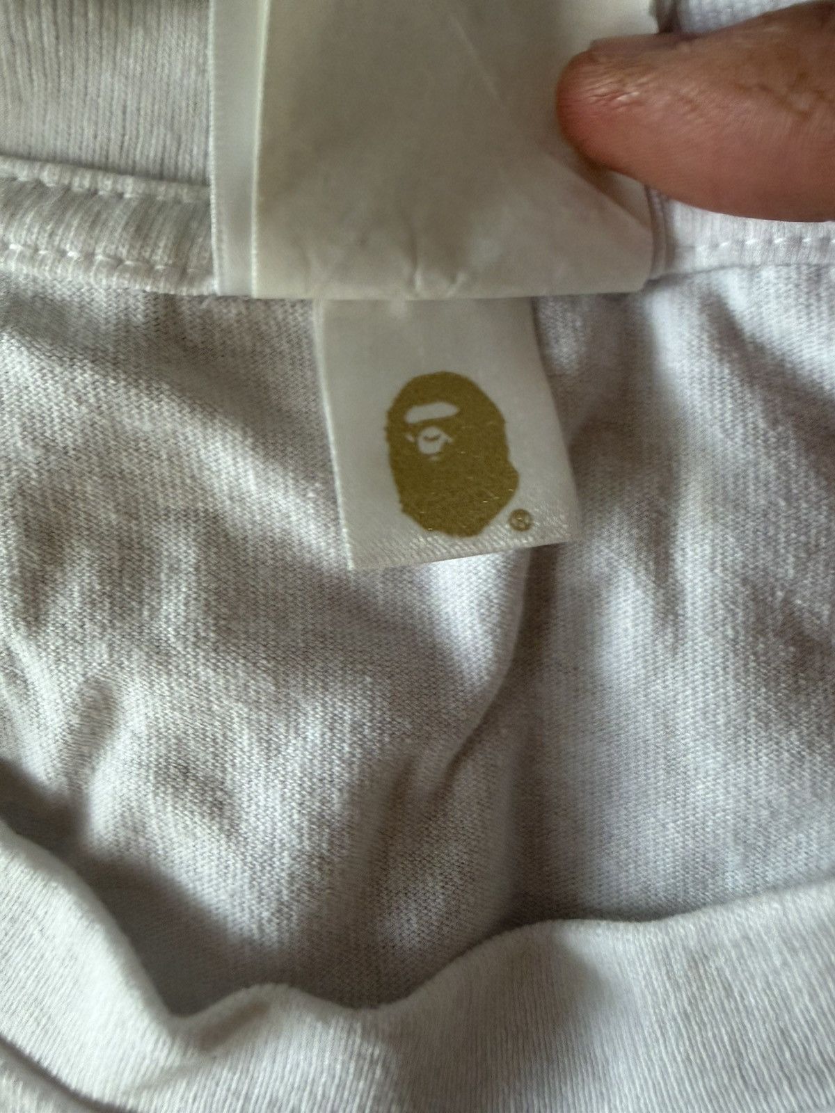 Bape Bape Baby Milo on Bape Logo White T-shirt Size M / US 6-8 / IT 42-44 - 5 Thumbnail