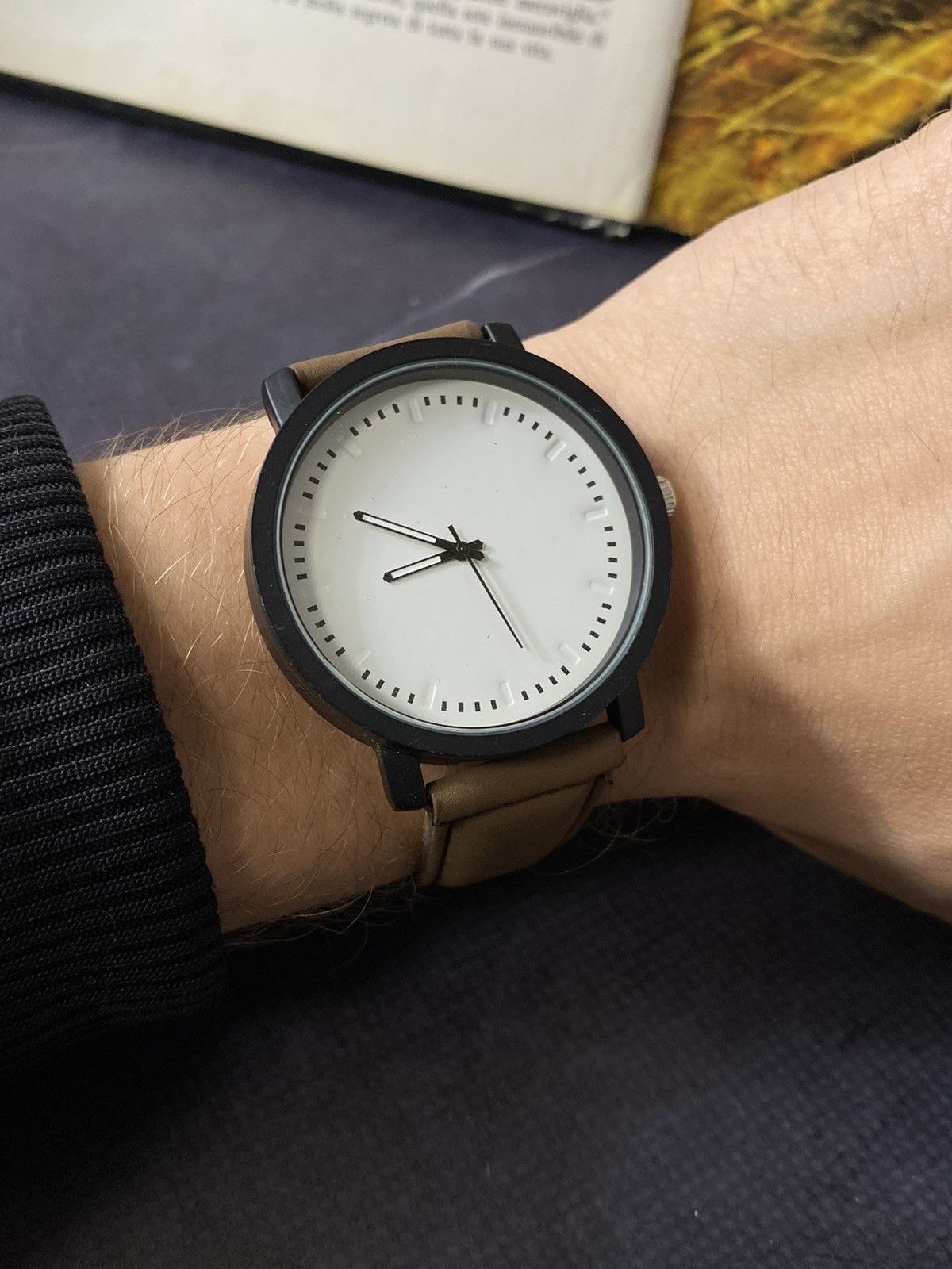 Jewelry Minimalist Quartz Watch Fashionable Style Size ONE SIZE - 2 Thumbnail