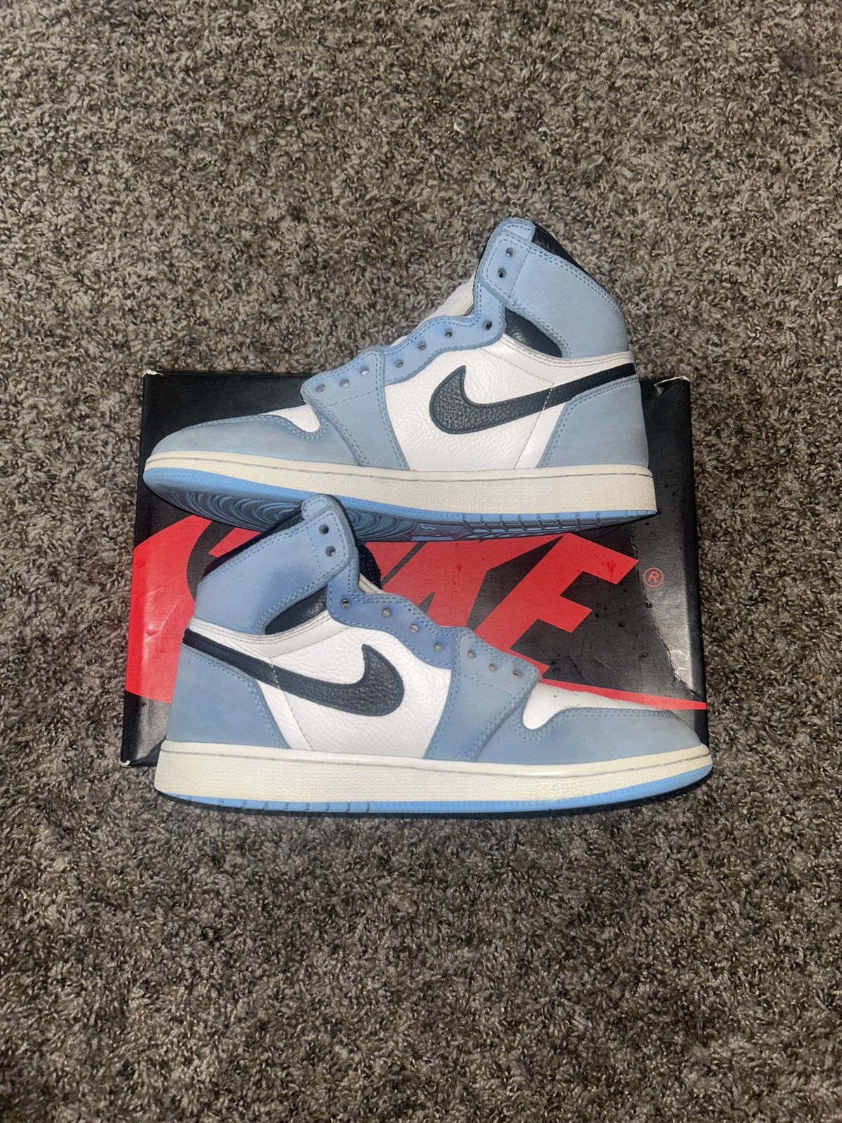 Jordan Brand University blue Air Jordan 1s Size US 6.5 / EU 39-40 - 3 Thumbnail