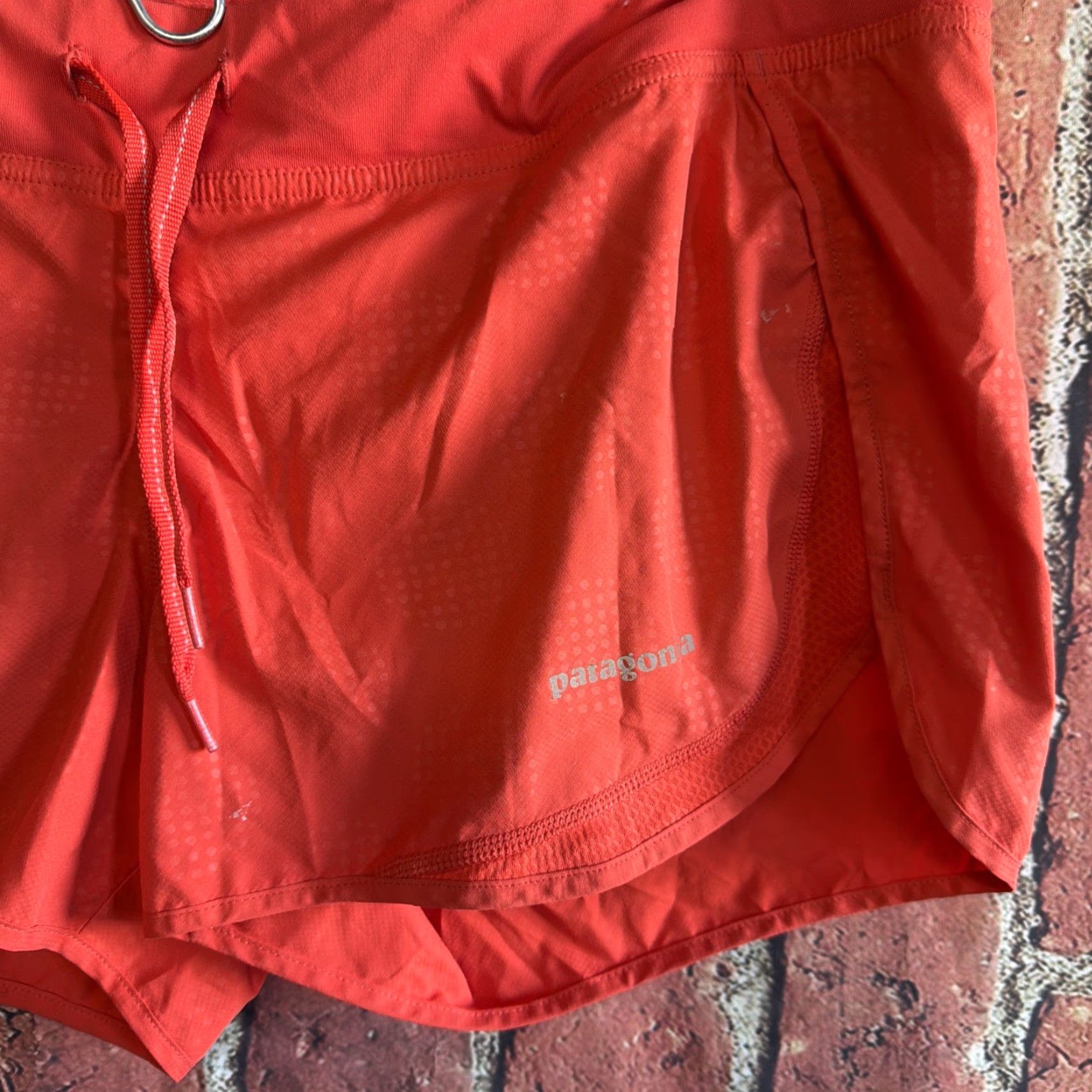 Patagonia Patagonia Shorts Women's M Orange Print Quick Dry Athletic Yoga Fitness Geometric Inseam 3 in Strider Related Size 32" / US 10 / IT 46 - 2 Thumbnail