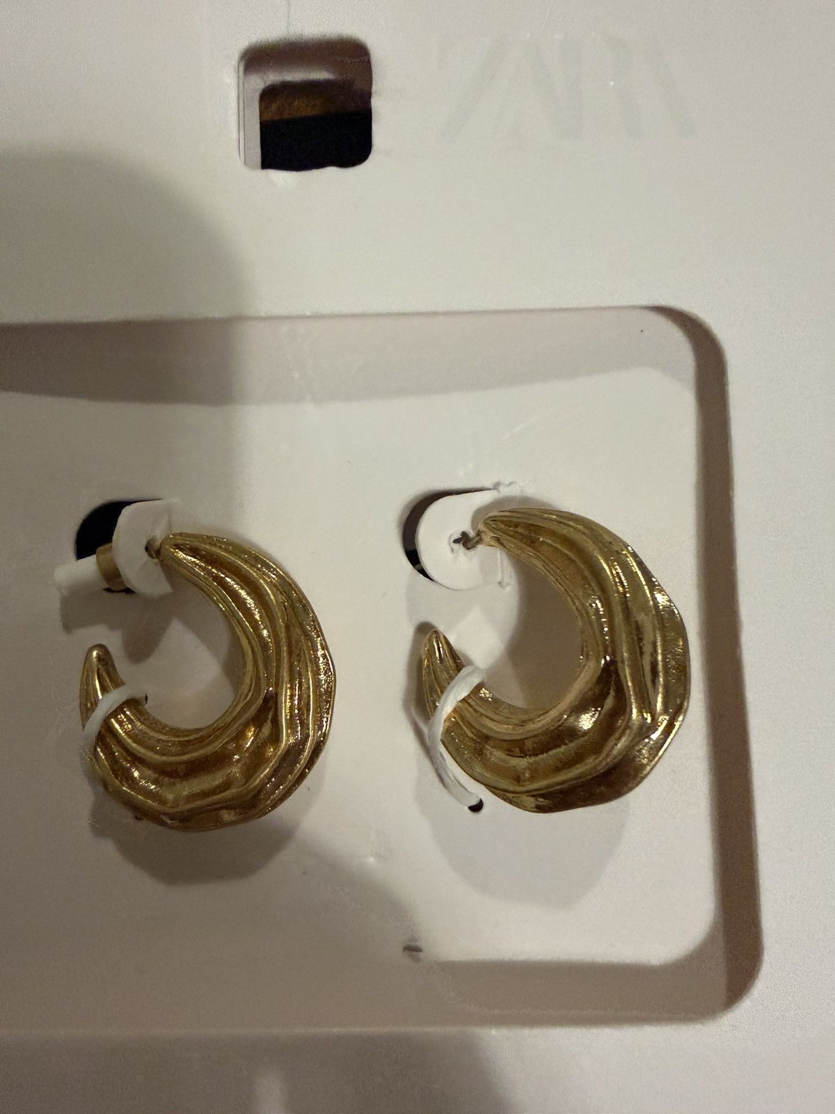 Zara Zara Antique Gold Tone Thick Hoop Earrings Size ONE SIZE - 4 Thumbnail