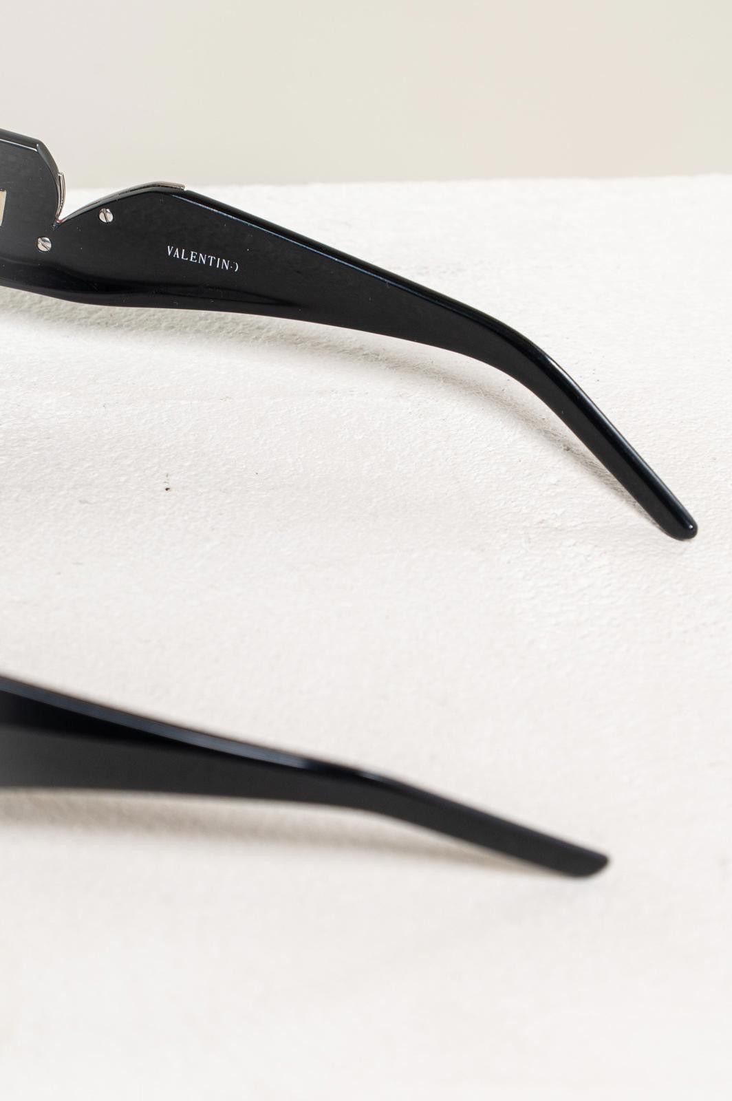 Valentino Valentino Sunglasses with Red V Detailing Size ONE SIZE - 5 Thumbnail