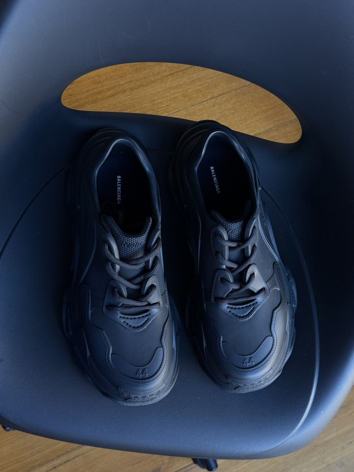 特大セール【Balenciaga】 Triple S Mold スニカー VIPセール】BALENCIAGA Triple S Mold スニーカー 靴・ブーツ