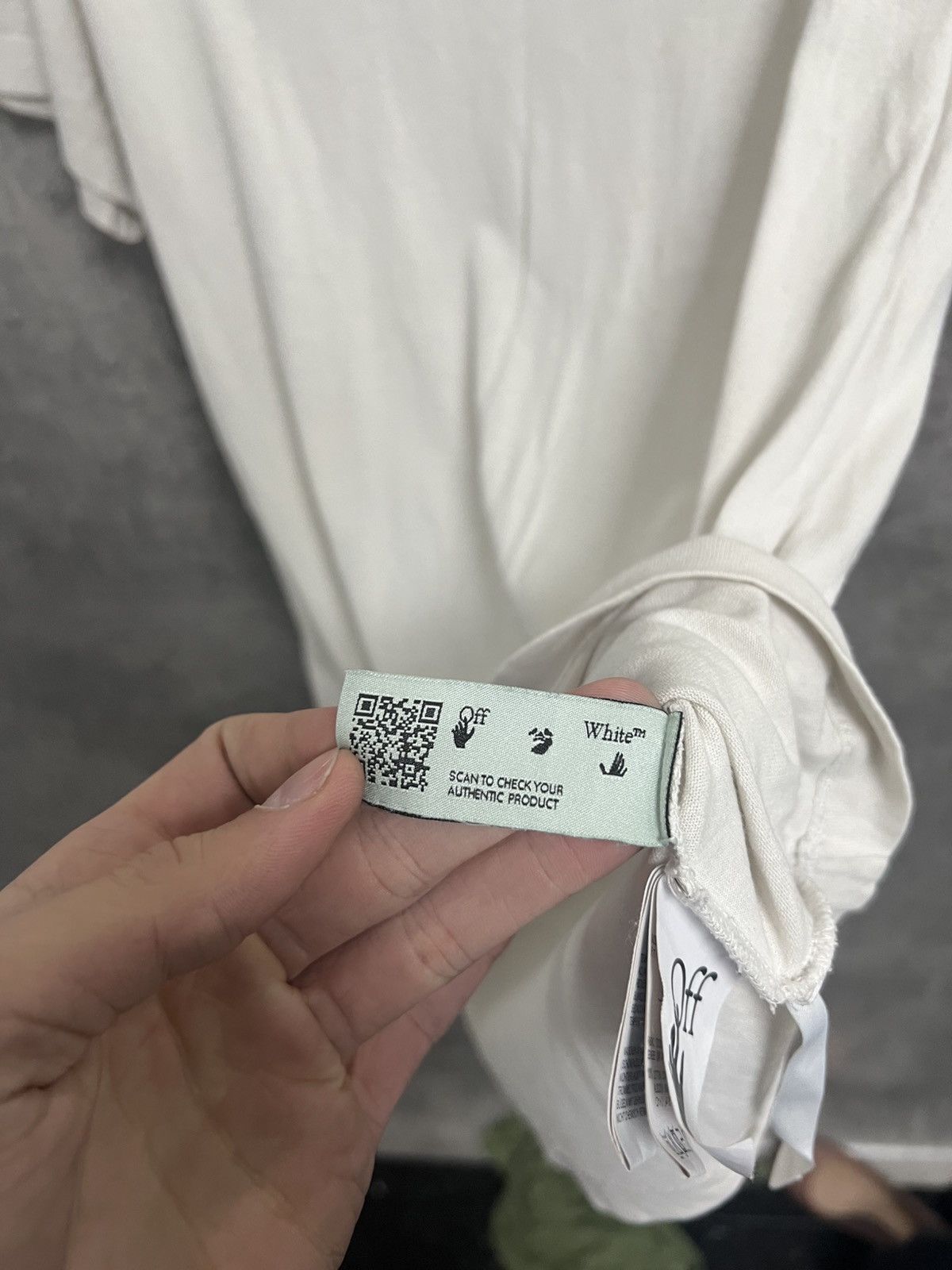 Off-White Off-White T-Shirt Size US M / EU 48-50 / 2 - 11 Thumbnail
