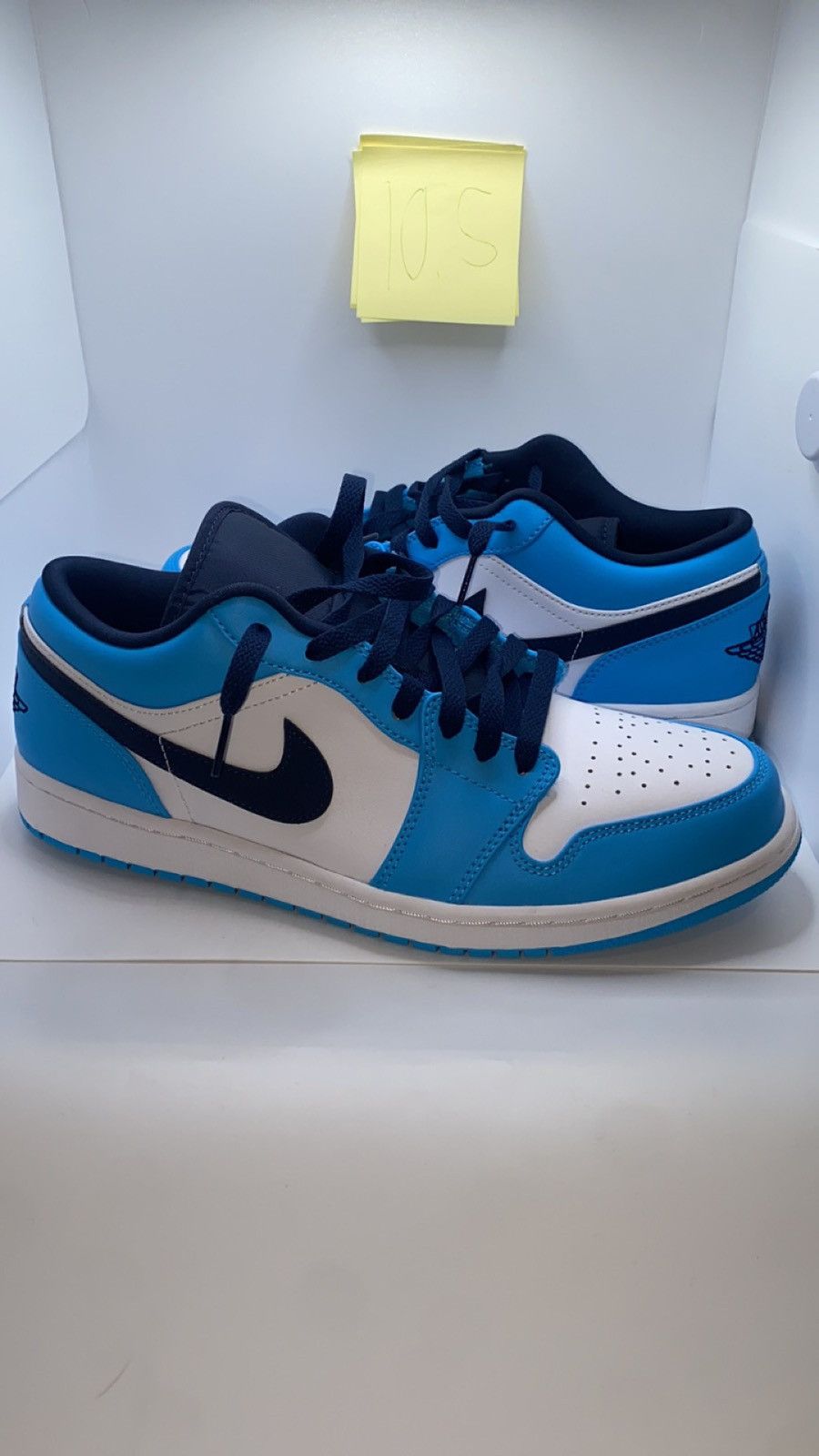 Air Jordan 1 low