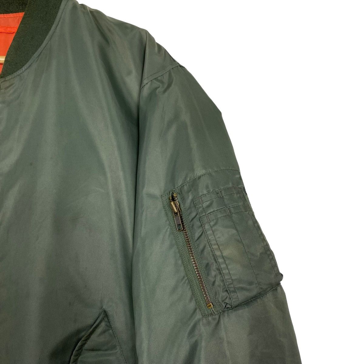 Japanese Brand Vintage Uniqlo Bomber Jacket Size M Size US M / EU 48-50 / 2 - 9 Thumbnail