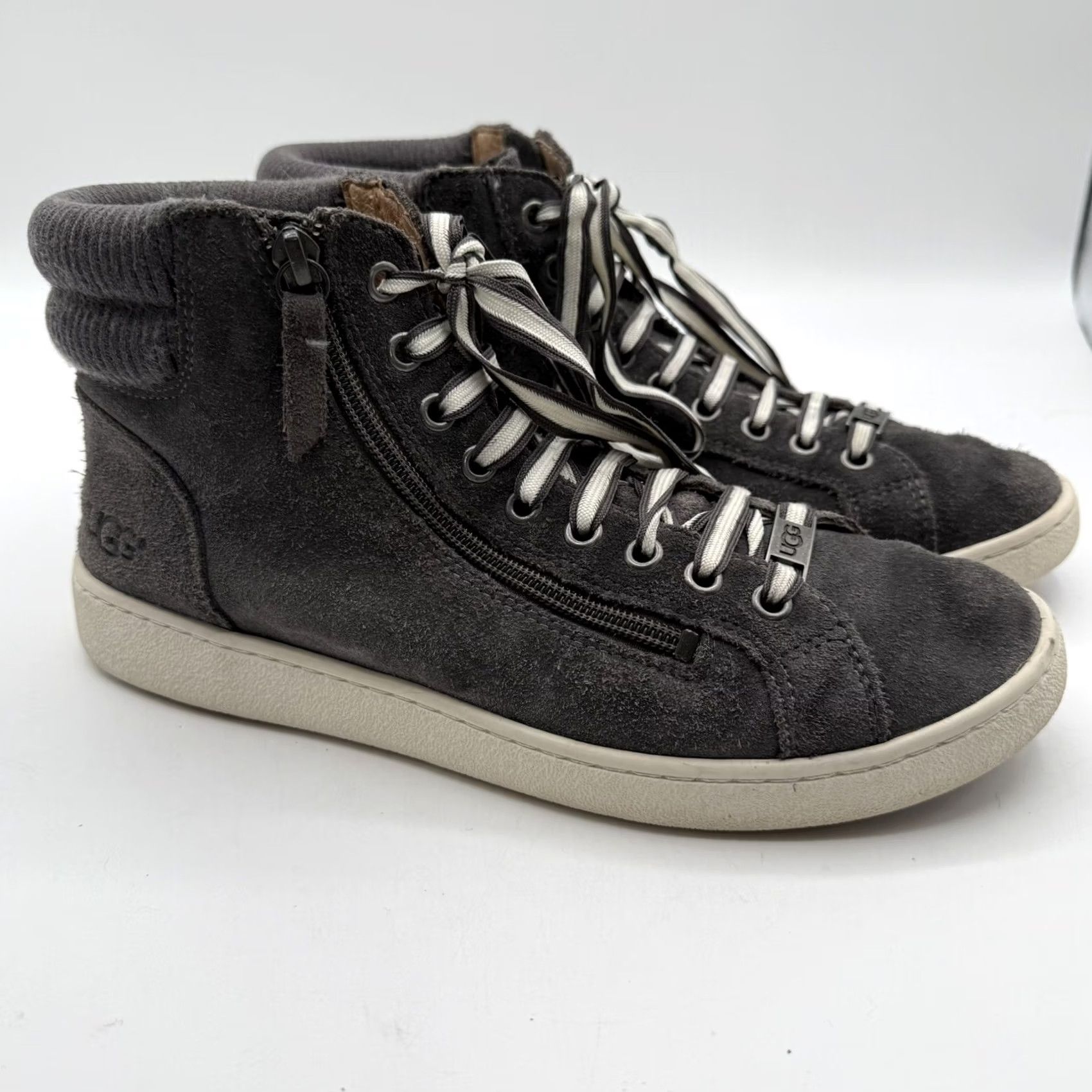Ugg UGG Olive Trainer Women's 9 Suede High Top Shoes Lace Up Zipper Boots Mens/ Womens? Size M / US 6-8 / IT 42-44 - 2 Thumbnail