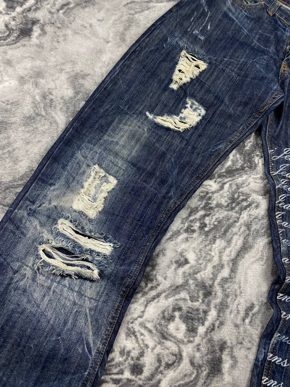 Armani Armani Jeans Big Monogram Logo Distressed Denim Jeans Size US 29 - 5 Thumbnail