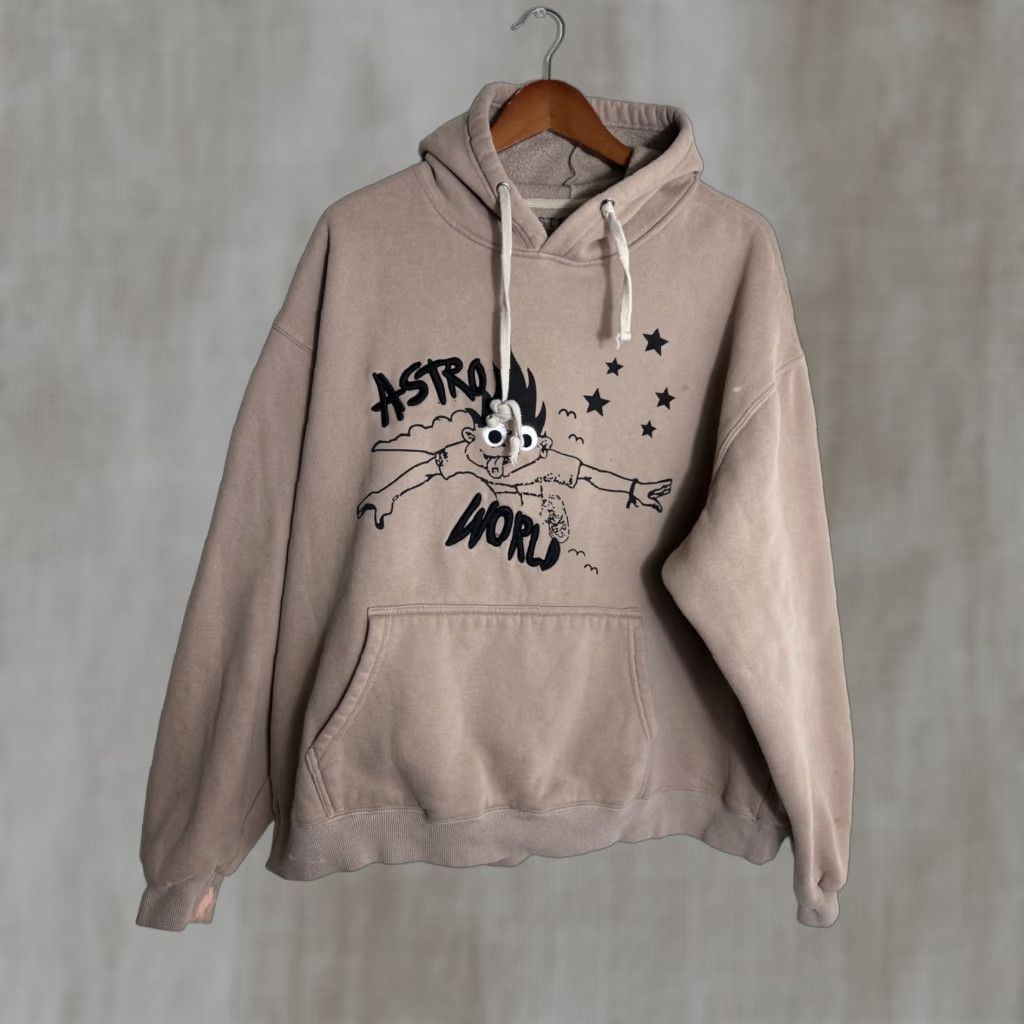 Travis Scott VINTAGE Travis Scott Astroworld Concert Look Mom I Can Fly Hoodie Mens XL Tan Size US XL / EU 56 / 4 - 1 Thumbnail