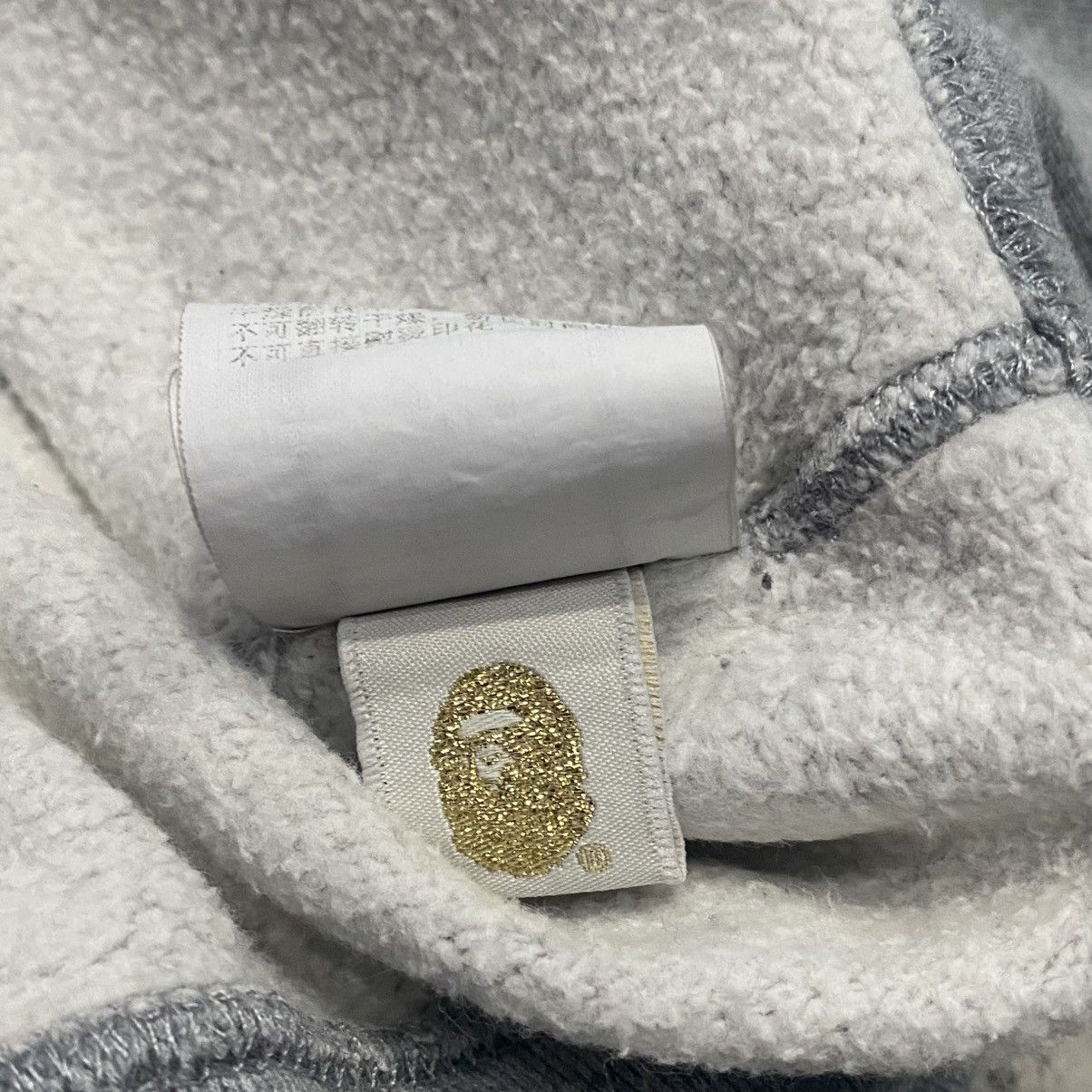 Bape Bape Kiss Logo Pullover Hoodie Gray Size US L / EU 52-54 / 3 - 6 Thumbnail