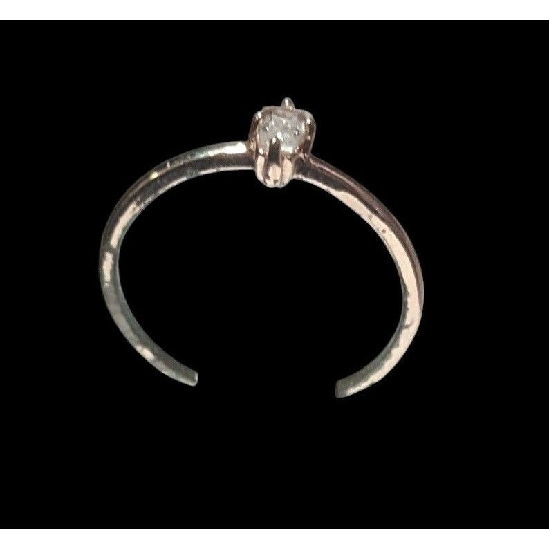 Other Minimalist Rose Gold Cubic Zirconia Ring Size 6 3/4 Size ONE SIZE - 11 Thumbnail