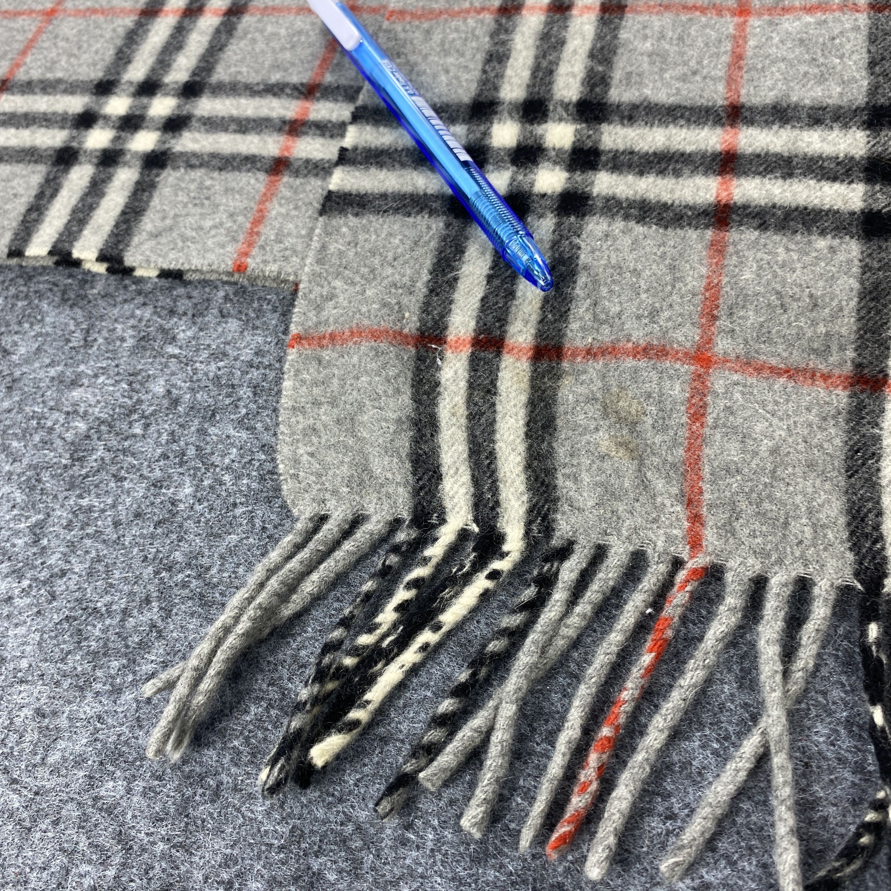 Burberry × Vintage Burberrys Scarf # D602 # Muffler # Neckwear Size ONE SIZE - 6 Thumbnail