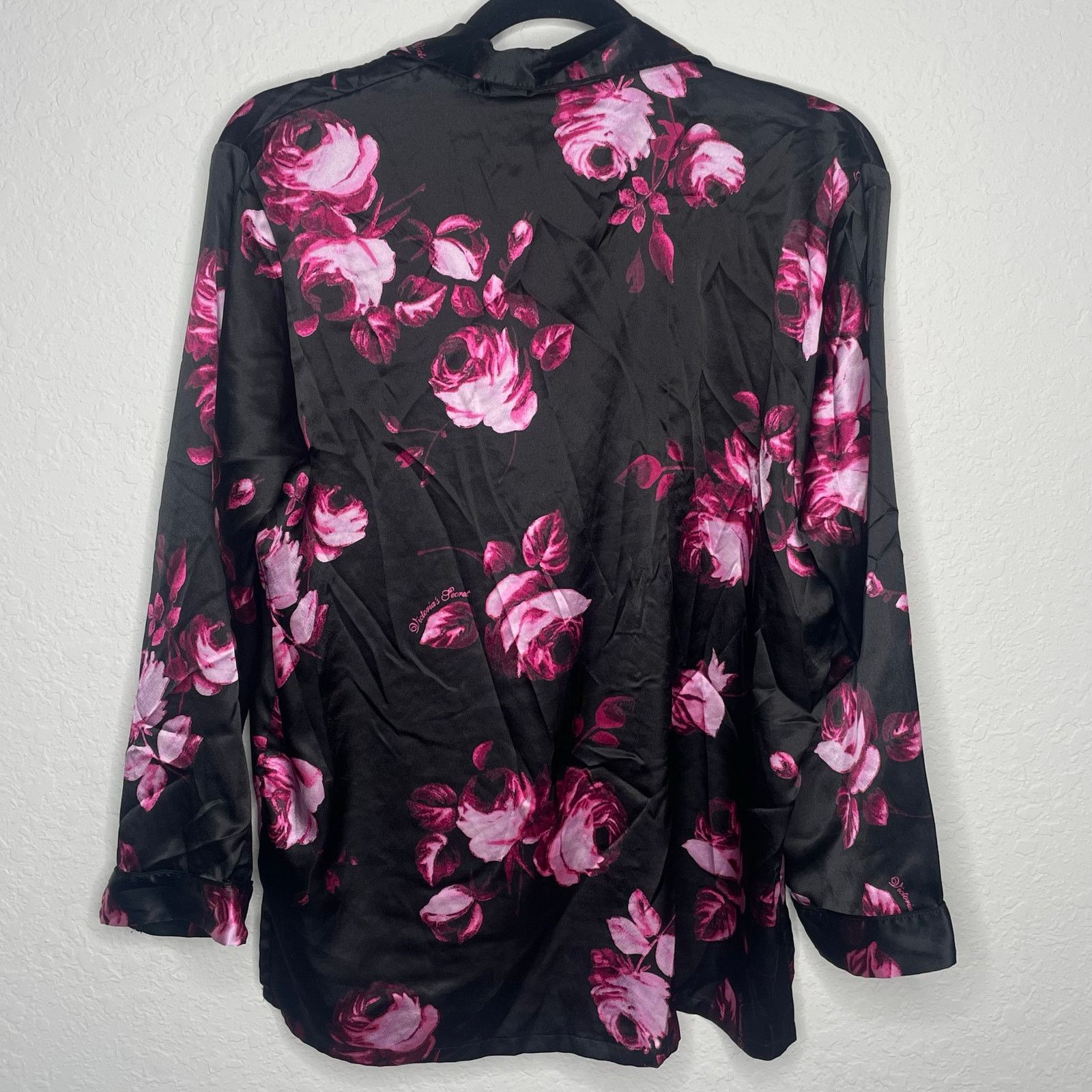 Victoria's Secret Victoria’s Secret Satin Button Down Size M / US 6-8 / IT 42-44 - 3 Thumbnail