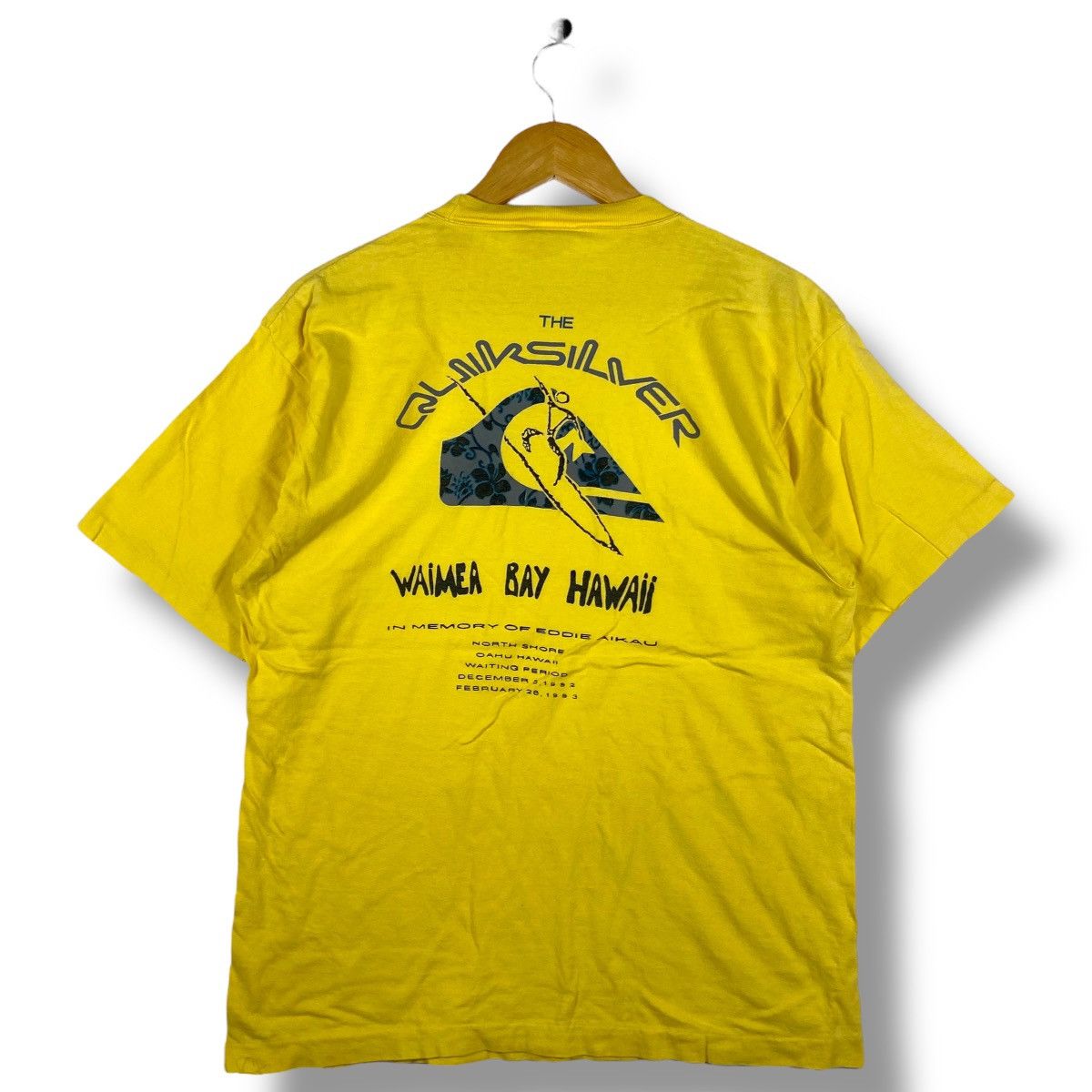 Vintage 90's QUIKSILVER In Memory Of Eddie Aikau Graphic