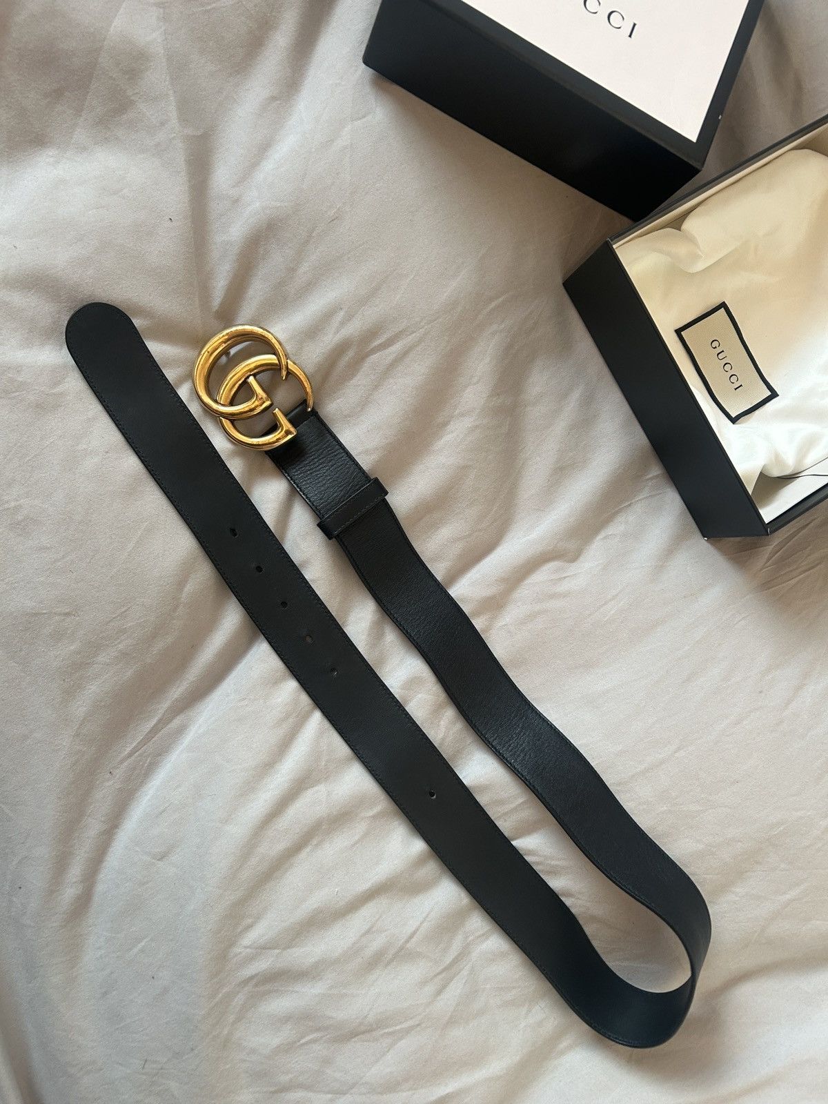 Gucci Gucci GG Emblem Black/Gold Belt Size 34 - 2 Thumbnail