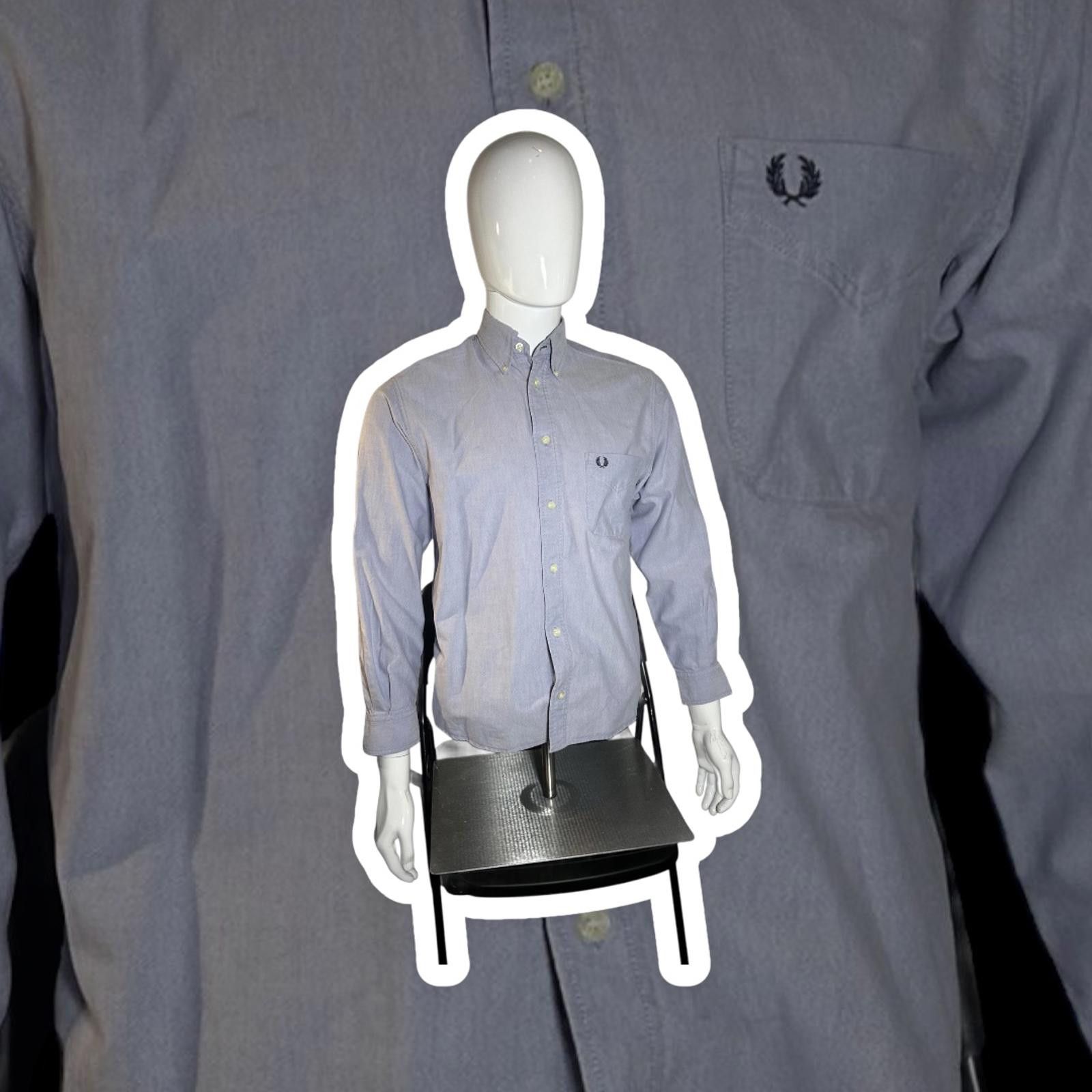 Fred Perry Fred Perry Classic Button-Up Shirt - Size S in Light Blue Size US S / EU 44-46 / 1 - 1 Thumbnail