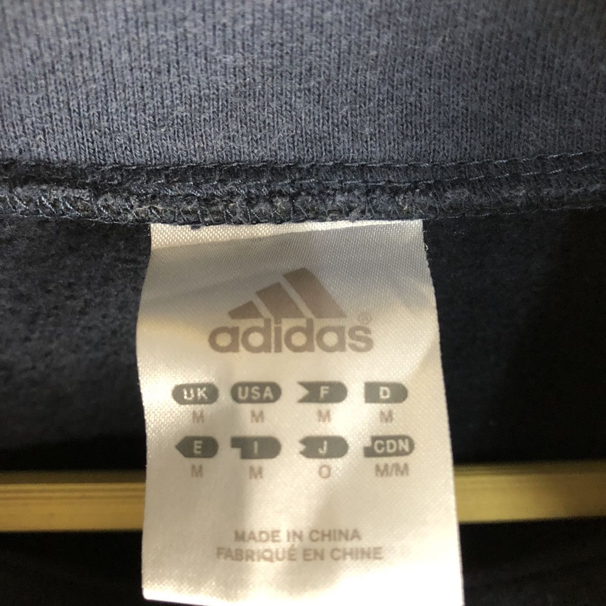 Adidas Adidas Black Sweatshirt #A794 Size US M / EU 48-50 / 2 - 11 Thumbnail