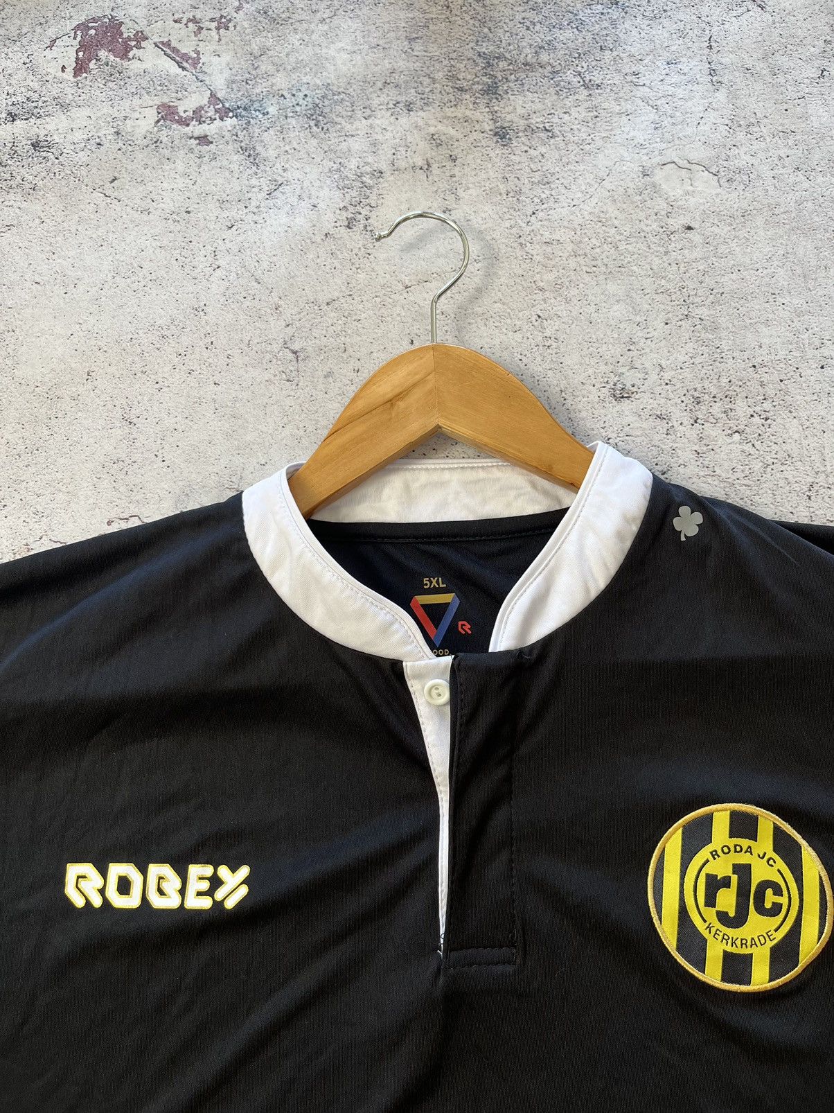 Other ROBEX RODA JC KERKRADE SOCCER JERSEY FOOTBALL SHIRT SIZE 5XL Size US XXL / EU 58 / 5 - 3 Thumbnail