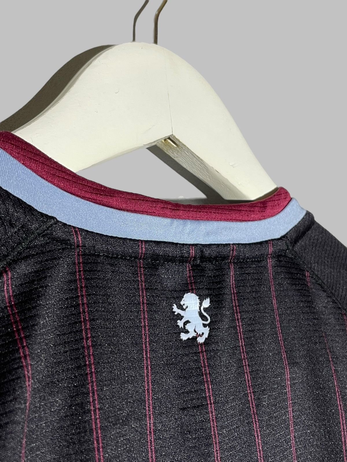 Kappa Aston Villa Kappa 2020/21 Away Football Shirt Soccer Jersey Size US S / EU 44-46 / 1 - 9 Thumbnail