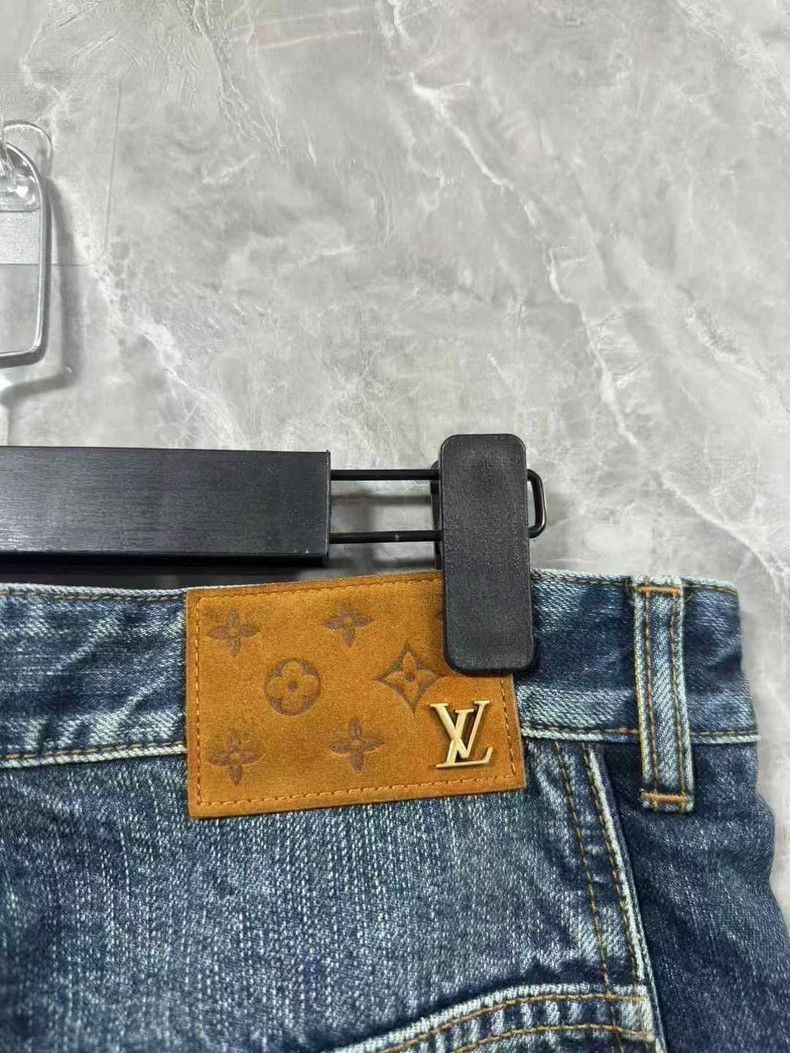 Louis Vuitton LOUIS VUITTON LV wavy jeans-2507 Size US 28 / EU 44 - 5 Thumbnail