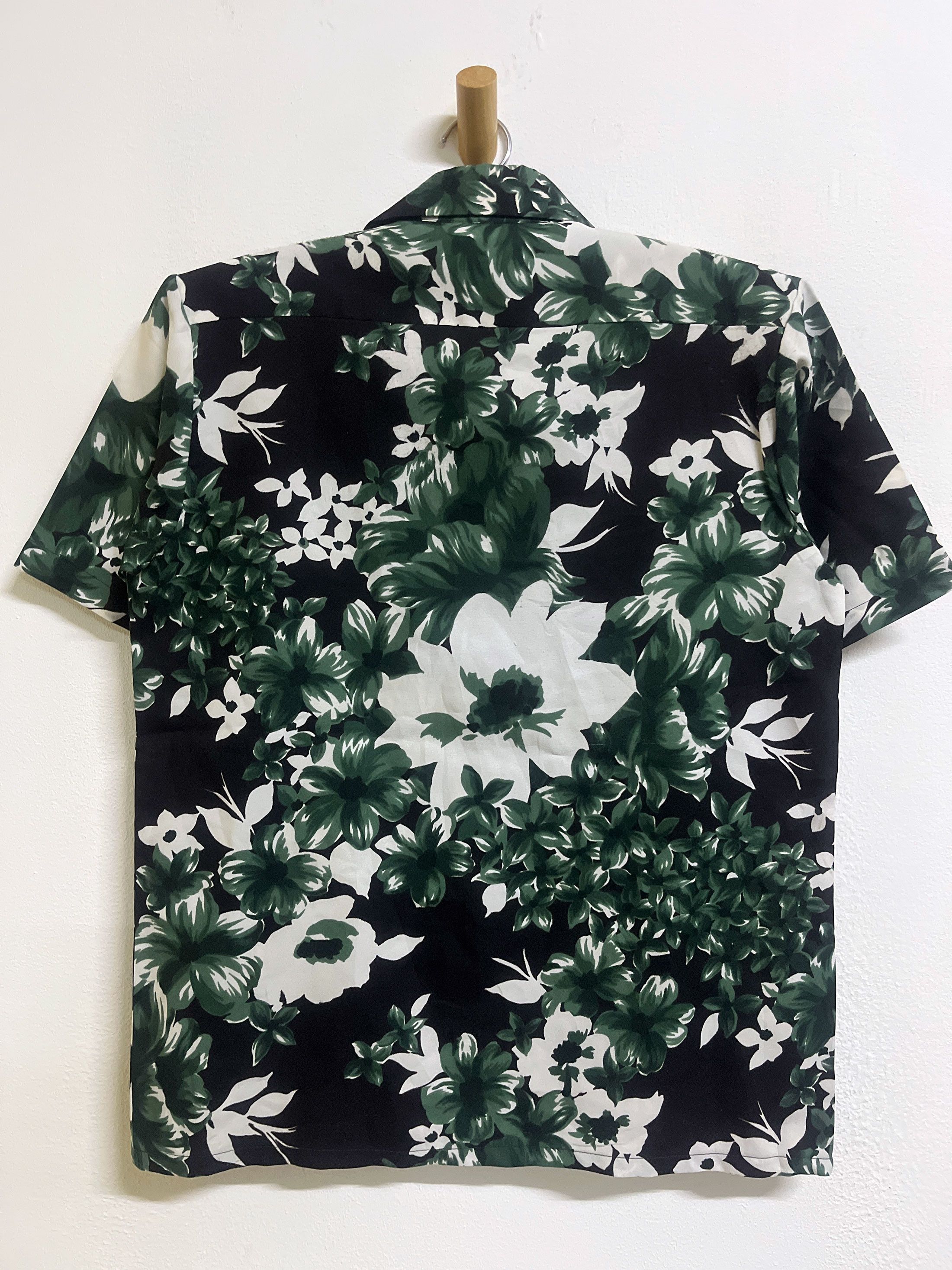 Japanese Brand Vintage Royce Hawaii 80s 70s Short Sleeve Size US M / EU 48-50 / 2 - 3 Thumbnail