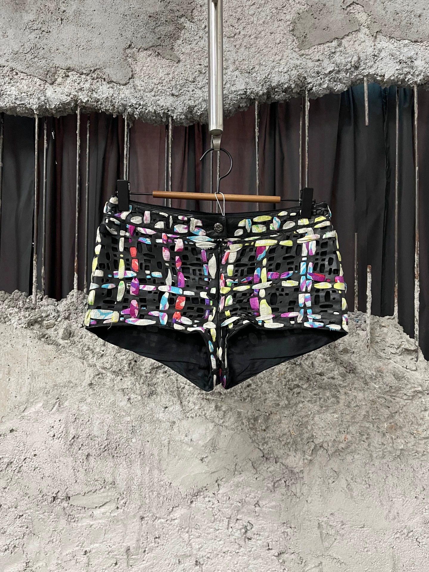 Chanel Runway Short 34 99 New