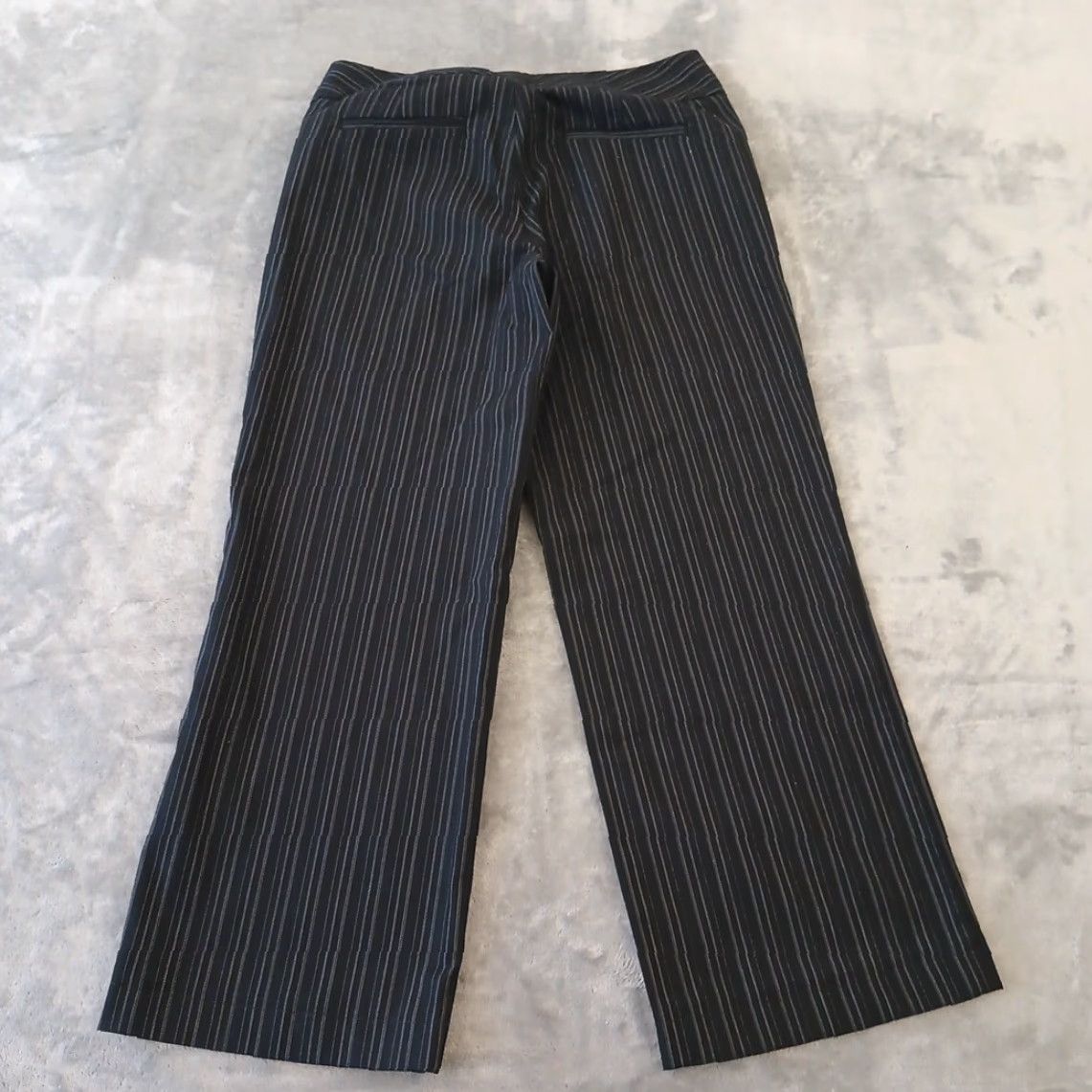 Dockers **DRESS PANTS BLACK ZIP STRIPED WOMENS SIZE 8 ALTERED HEM** User: Dress Pants Black Zip Striped Women's Size 8 Altered Hem Size 30" / US 8 / IT 44 - 7 Thumbnail