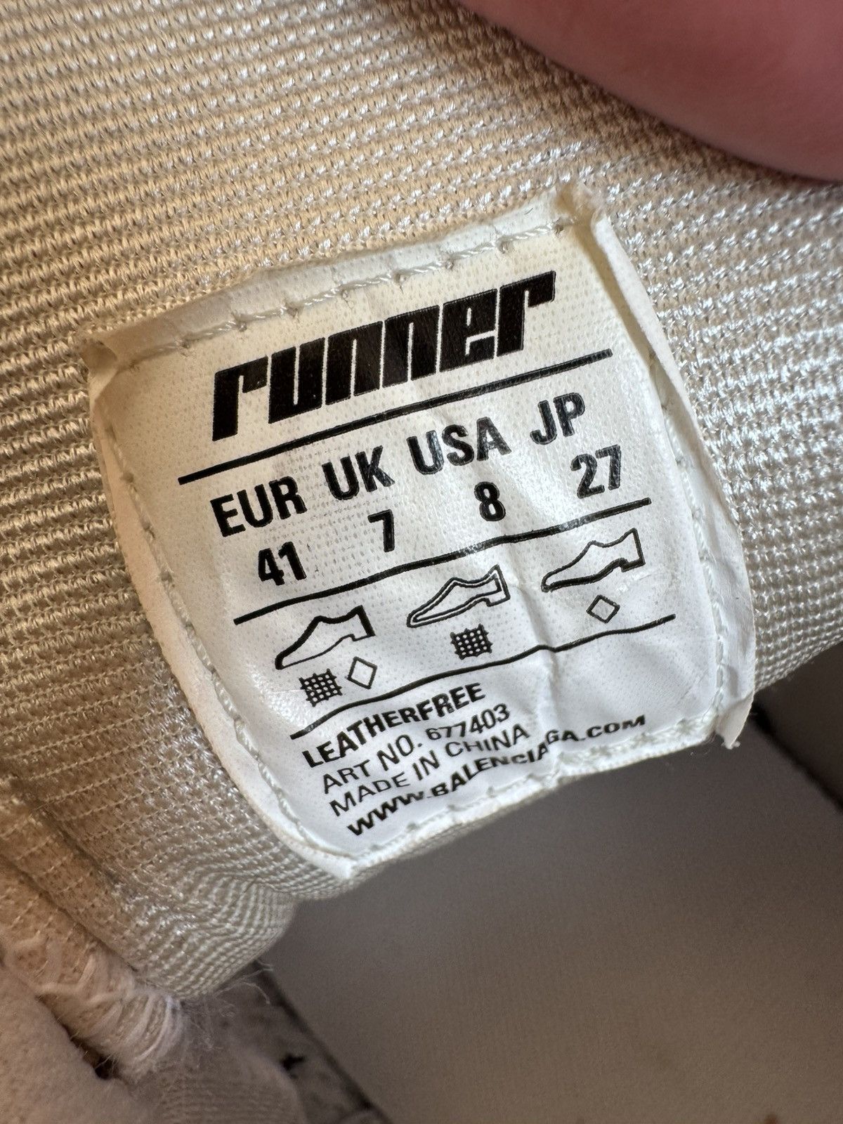 Balenciaga Balenciaga Runner Beige Size US 8 / EU 41 - 15 Thumbnail