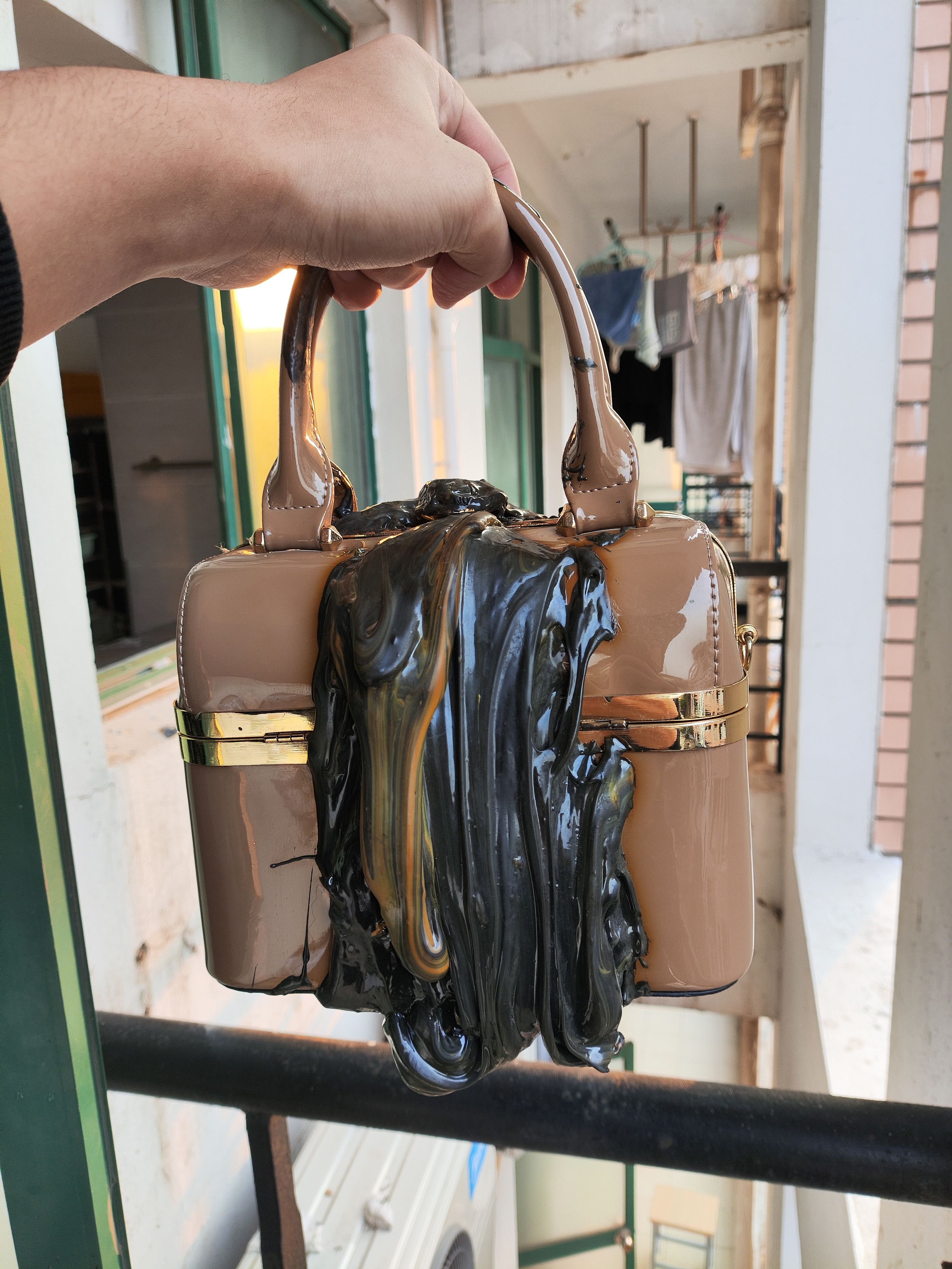 Ottolinger SS20 Runway Lava Paint handle bag Size ONE SIZE - 1 Thumbnail