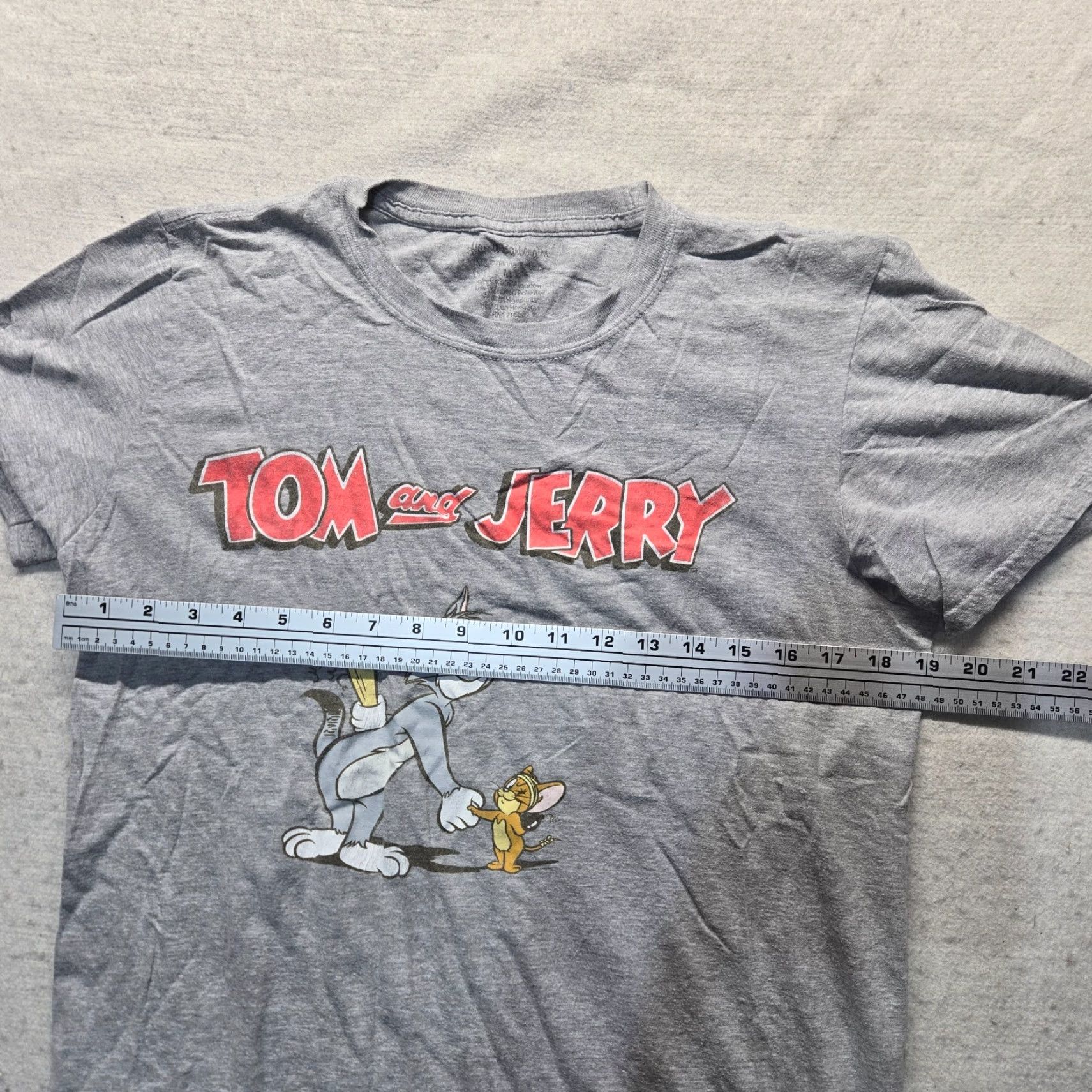 Vintage Tom & Jerry T-Shirt Retro Shirt Adult Medium Gray Mens Size M Classic Cartoon Cat Mouse 90s Theme Size US M / EU 48-50 / 2 - 4 Thumbnail