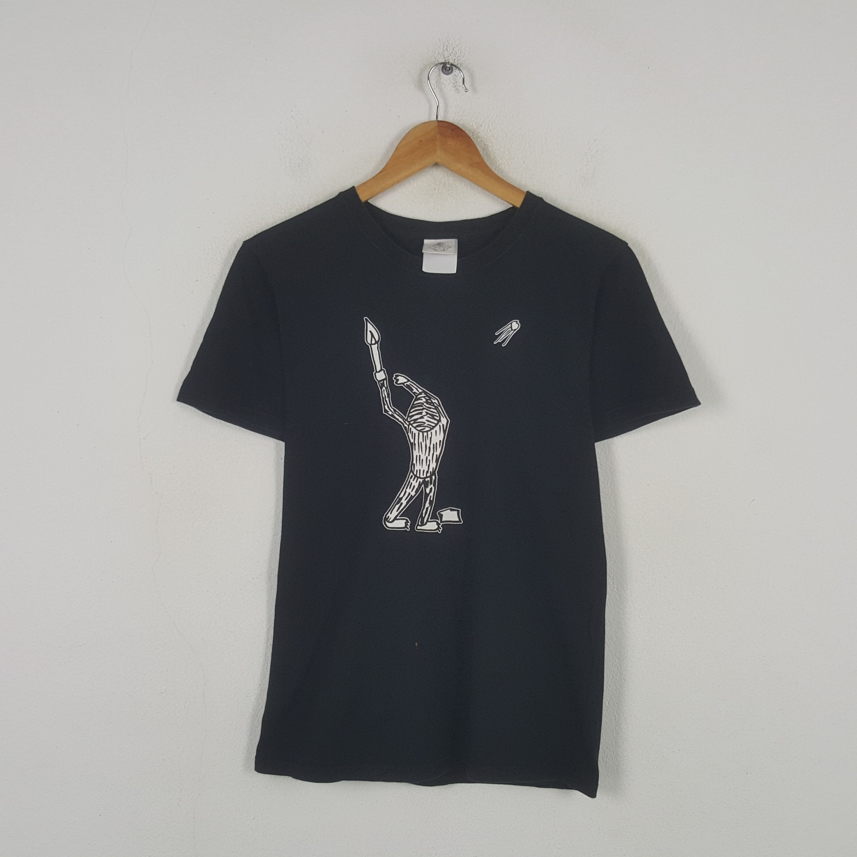 Vintage Vintage Yeti VS Cro Magnon Man Pop Art T-shirt RR19 Size US S / EU 44-46 / 1 - 1 Thumbnail
