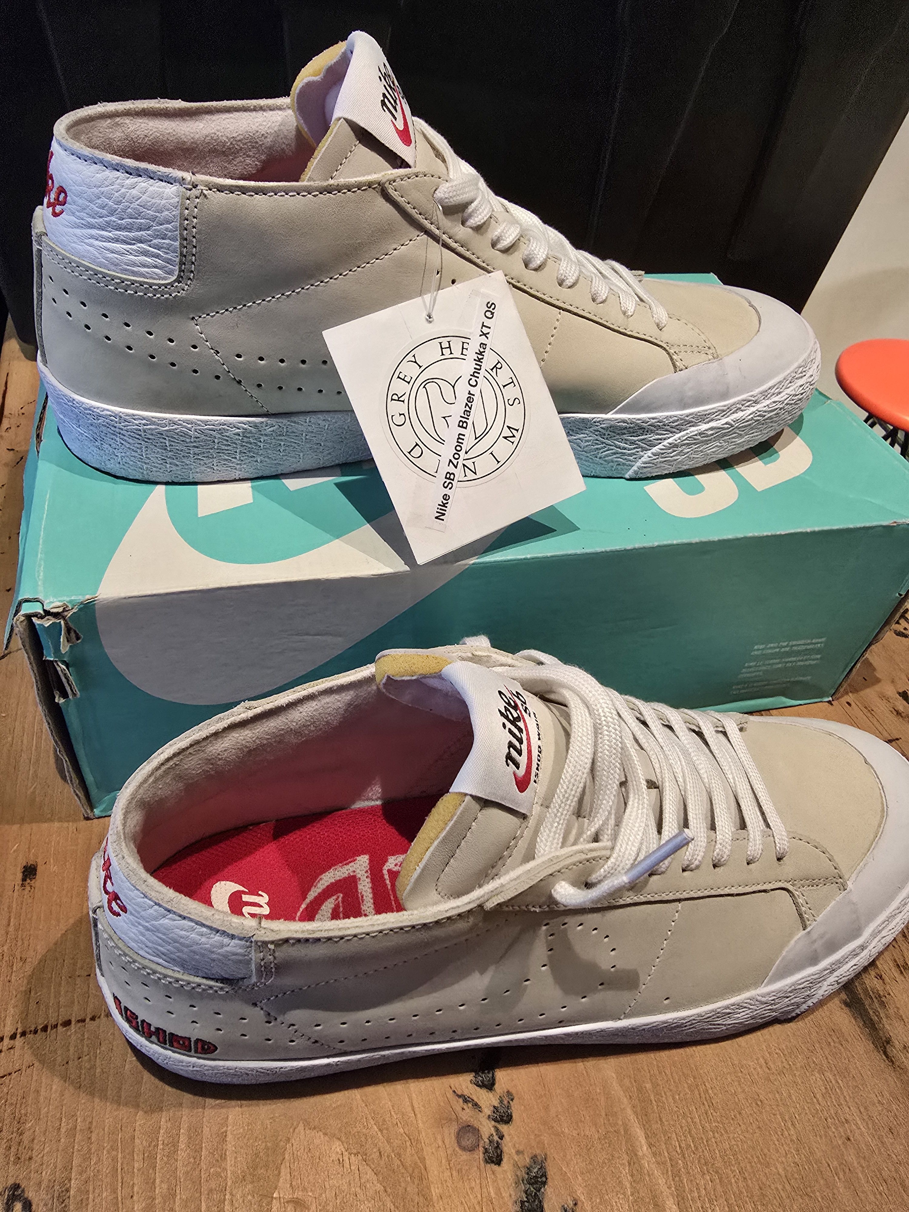 Nike Nike SB Zoom Blazer Mid Chukka XT QS "Ishod Wair" Size US 10 / EU 43 - 5 Thumbnail
