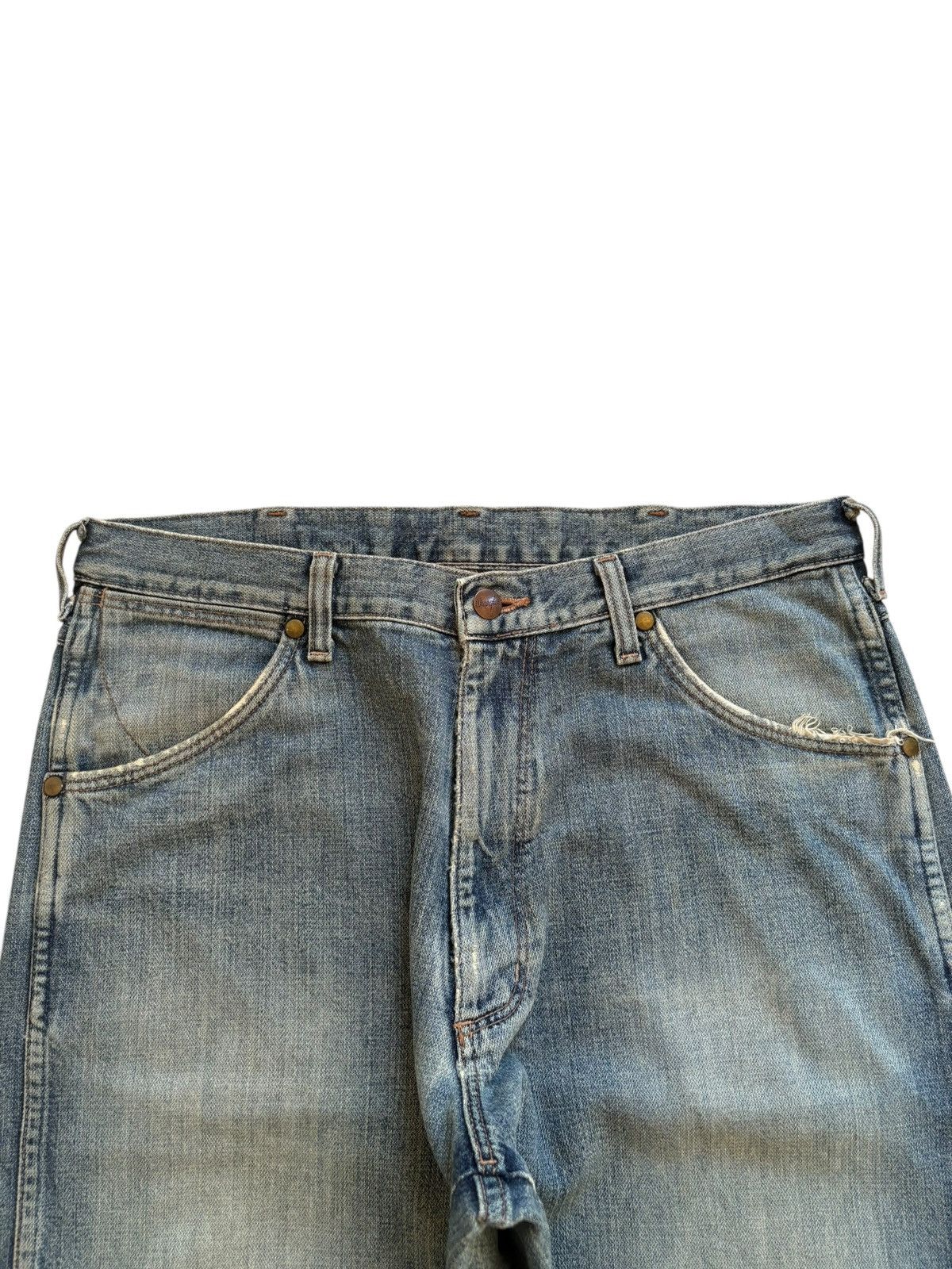 Japanese Brand × Wrangler Vintage Wrangler Rusty Mud Wash Distress Rip Baggy Jeans Size US 33 - 4 Thumbnail