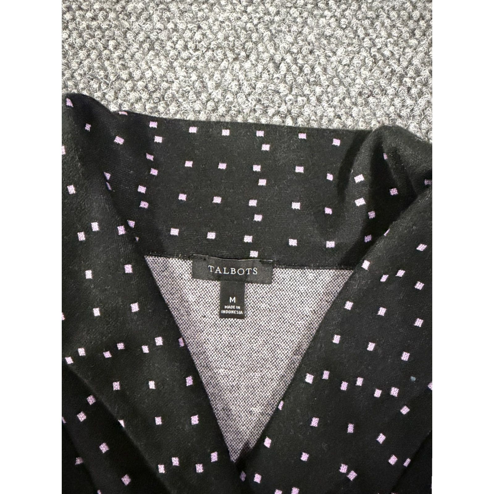 Talbots Talbots Sweater Tunic Womens M Black Pink Fair Isle Ski Collared Knit Casual Holiday Snowflake Pattern Womens Medium Tunic Knit Pullover Size M / US 6-8 / IT 42-44 - 3 Thumbnail