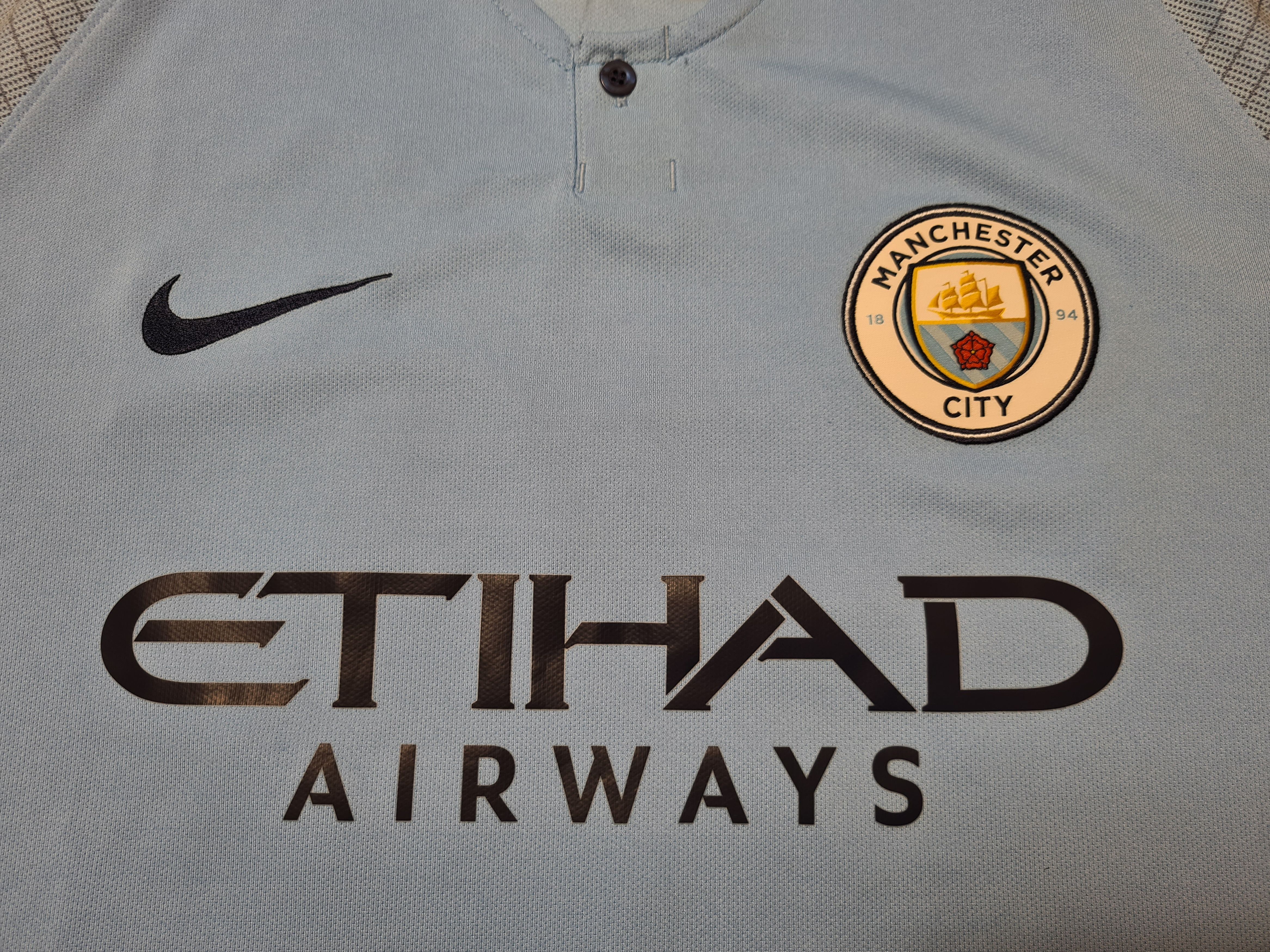 Nike MANCHESTER CITY 2018 2019 JESUS HOME FOOTBALL SOCCER JERSEY Size US L / EU 52-54 / 3 - 7 Thumbnail