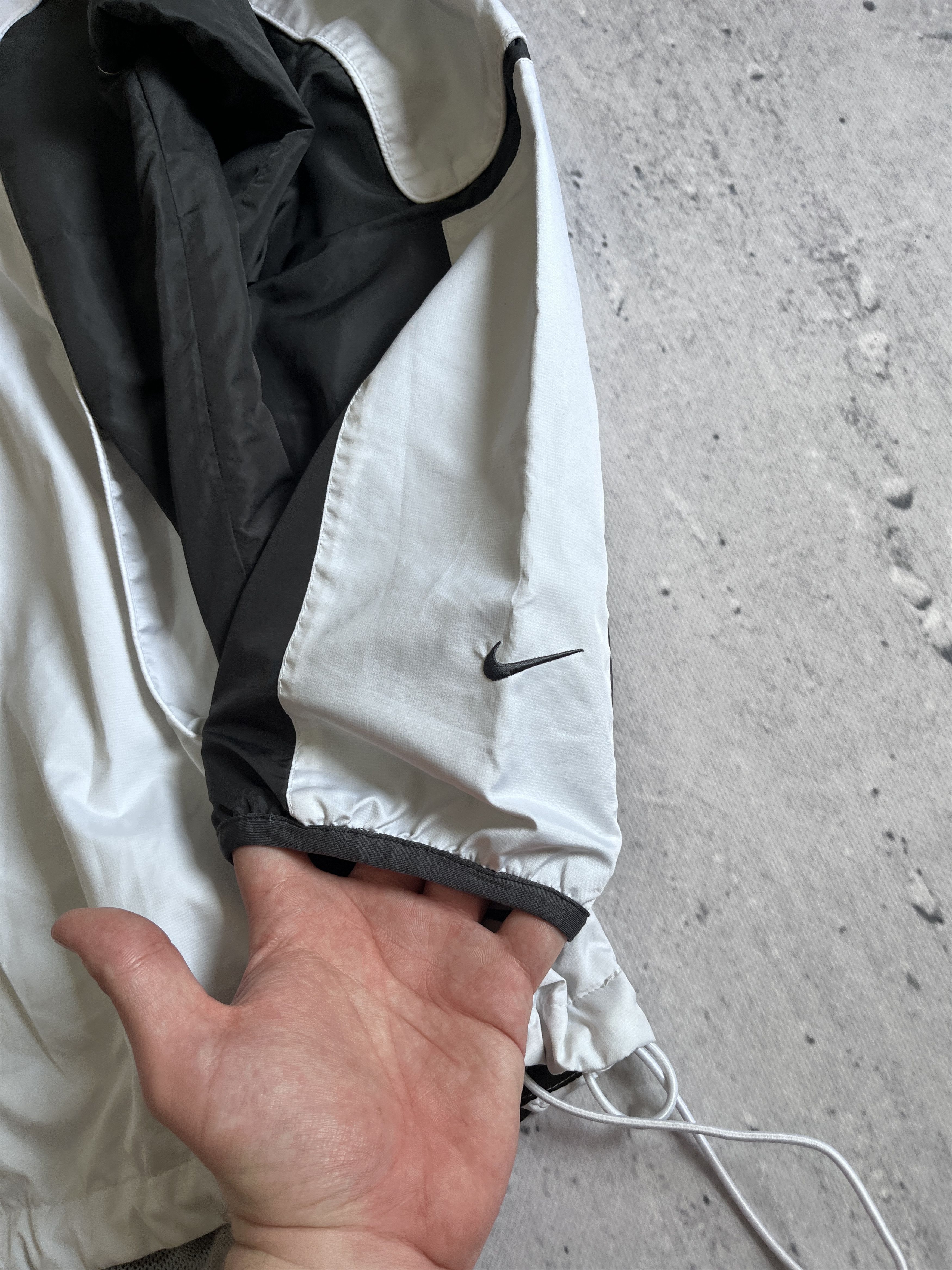 Nike NIKE SHOX VINTAGE Y2K WHITE WINDBREAKER JACKET Size US XL / EU 56 / 4 - 13 Thumbnail