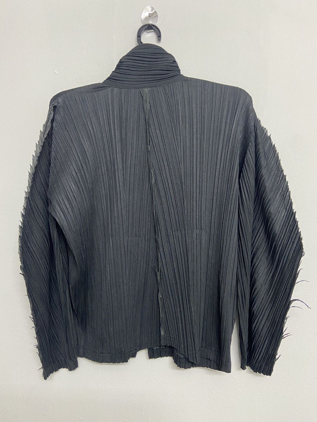 Issey Miyake Vintage Issey Miyake Pleated Jacket Size US M / EU 48-50 / 2 - 4 Thumbnail
