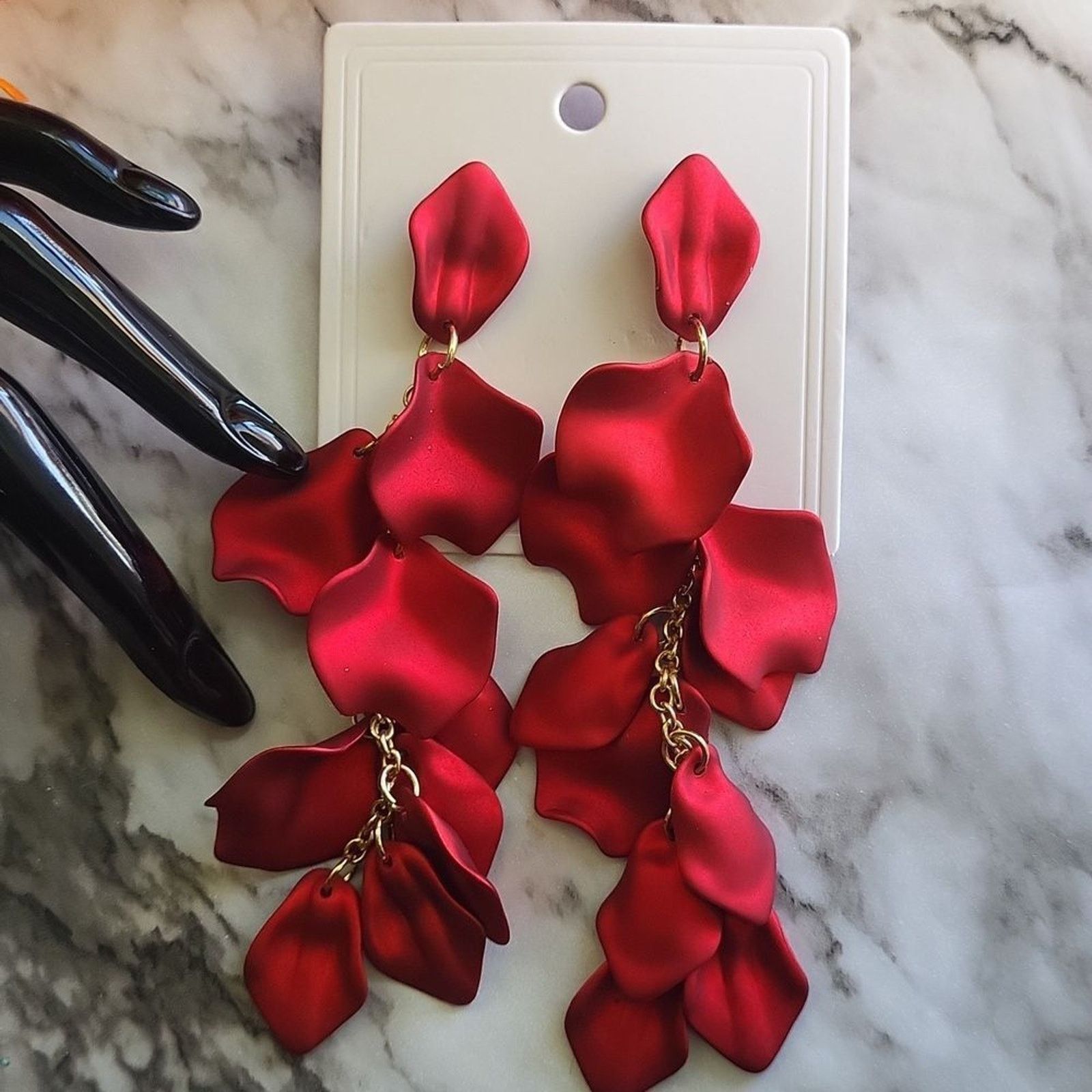 The Unbranded Brand Rose Petal Long Earrings Red Color Size ONE SIZE - 7 Thumbnail