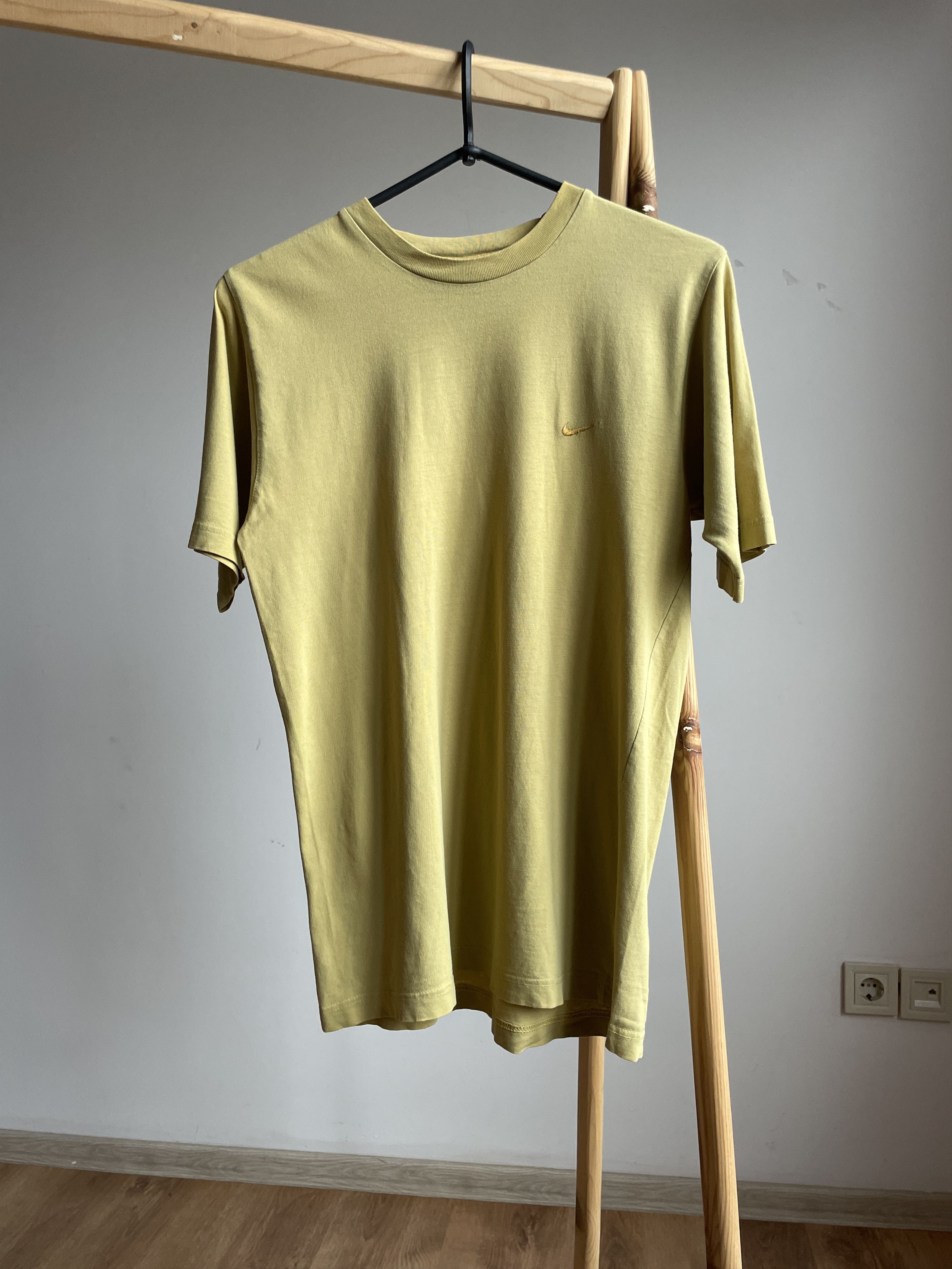 Nike Nike Vintage 90's T-Shirt Size S Size US S / EU 44-46 / 1 - 1 Thumbnail