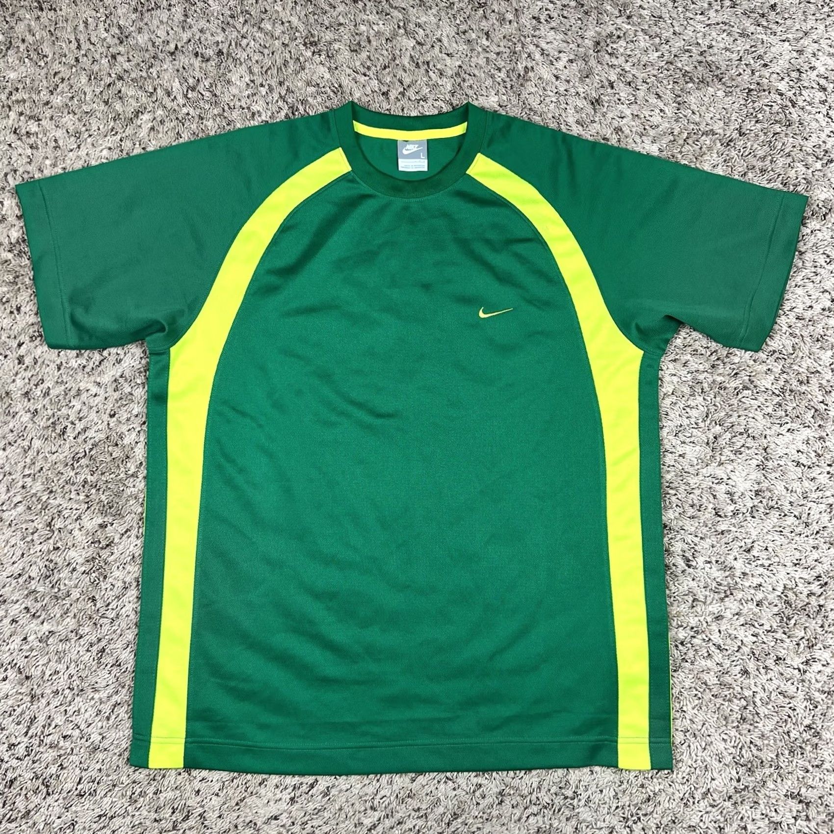 Nike VINTAGE Nike Athletic Embroidered Swoosh Logo T-Shirt Men L Jersey Style Shirt Size US L / EU 52-54 / 3 - 4 Thumbnail
